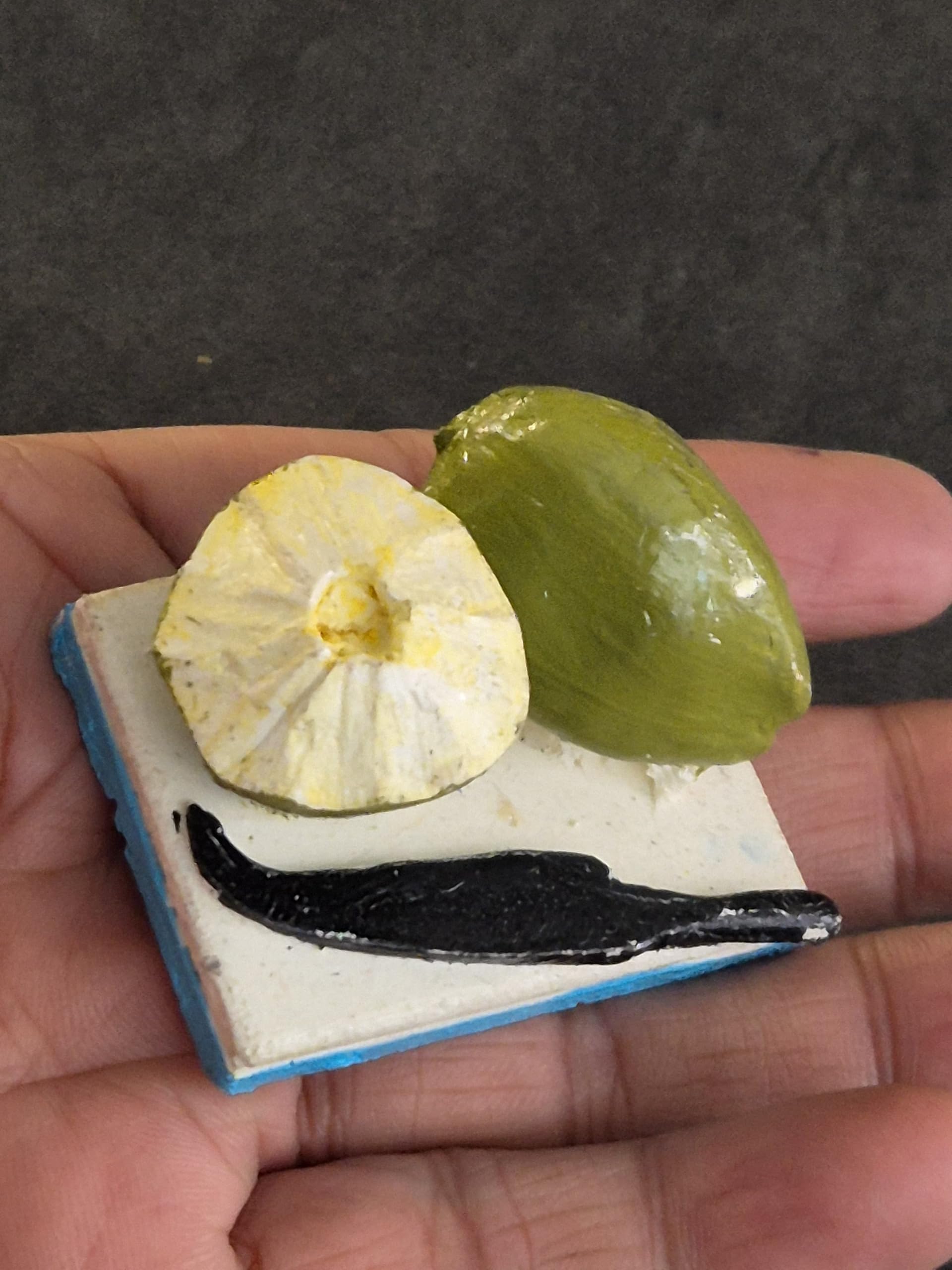 DT DECTONE Decorative Coconut Kitchen Fridge Magnet, Green and White, Handcrafted Unique Fridge Décor, for Food Lovers, Durable & Lightweight, Kitchen Decoration, Collectible Souvenir 1
