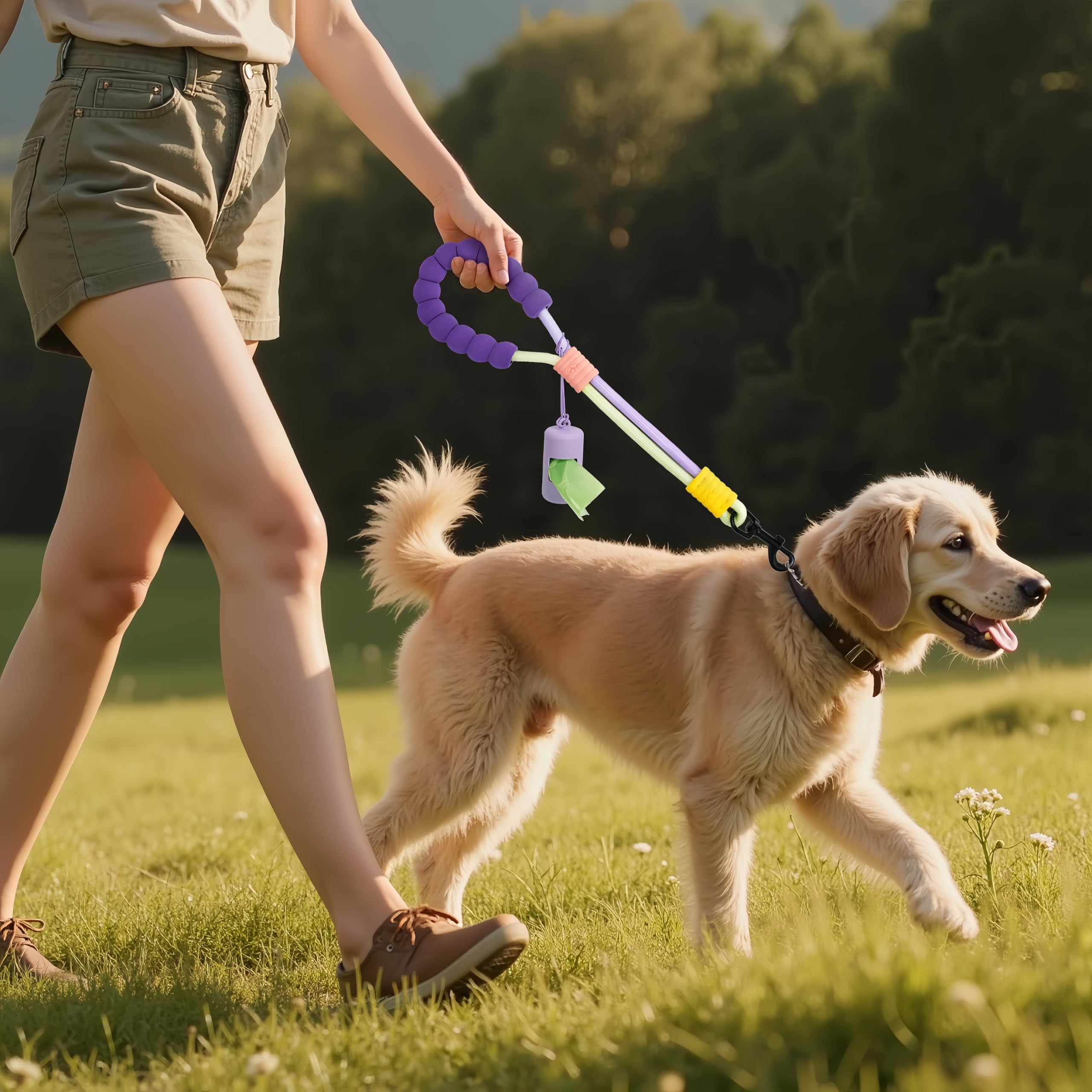 Kurze Hundeleine mit Kotbeutelspender, 45,7 cm, gepolsterter Griff und Drehclip für mittelgroße und große Hunde, Training, Walking, Joggen (Violett-Grün)