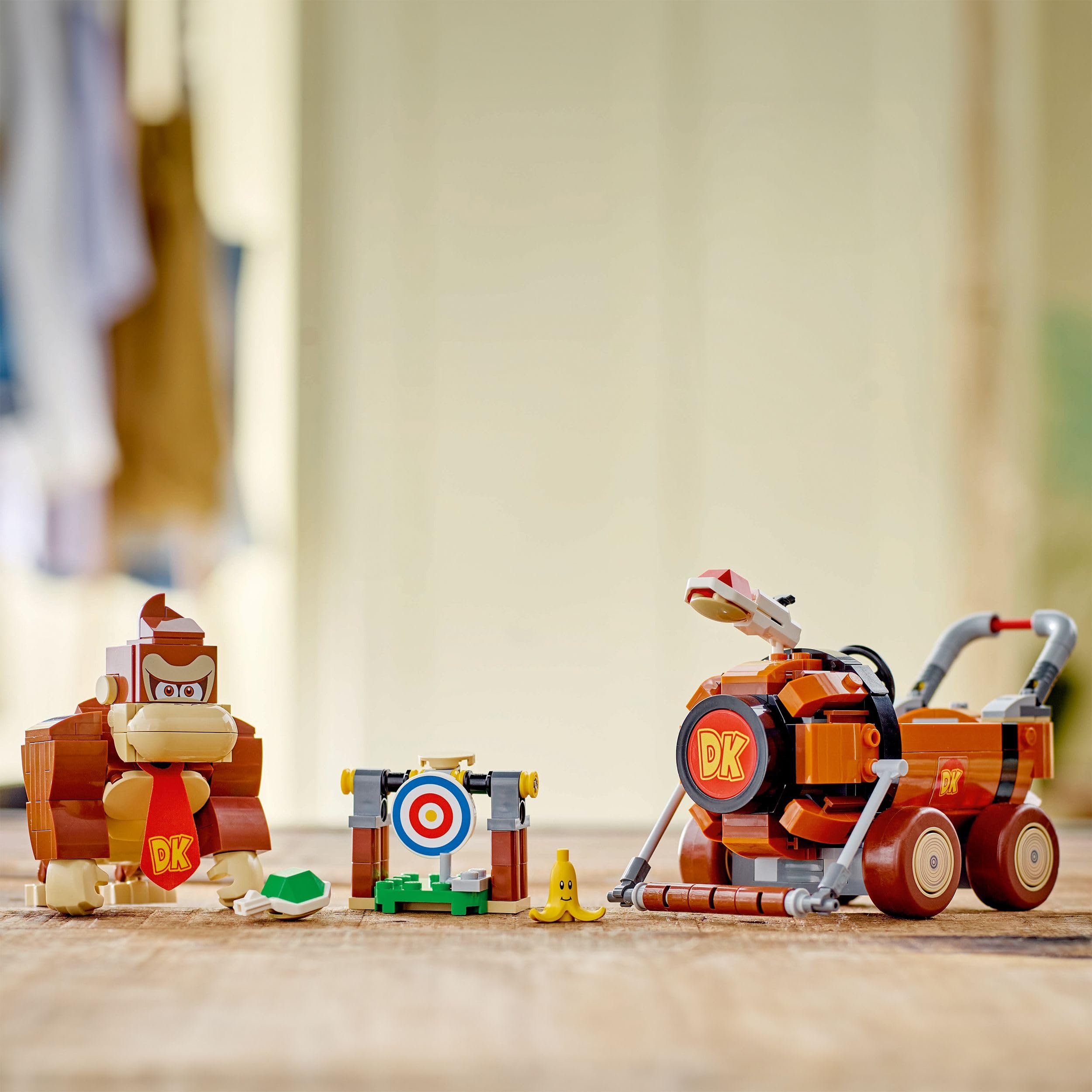 LEGO Super Mario Kart: Donkey Kong e Maxibarile DK, Auto da Costruire con Personaggio Nintendo da Collezione, Giochi d'Avventura per Bambini e Bambine da 8 Anni in su, Idea Regalo di Compleanno 72033