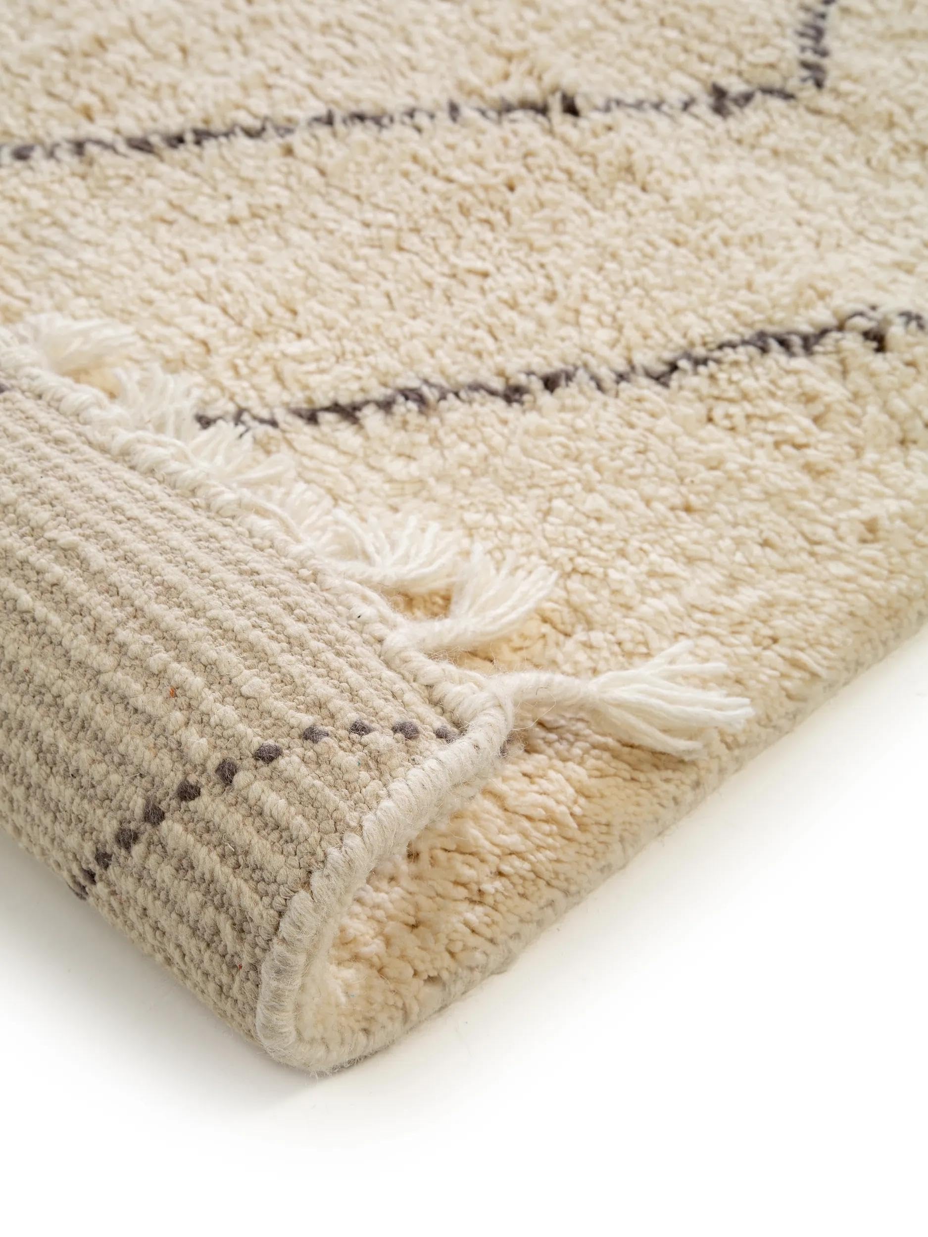 benuta Finest Handgeknüpfter Wollteppich Beppo - Beige 200x300 cm - 100% Wolle handgeknüpft - Rechteckig & im Style: Berber, Geometrisch, Traditionell, Hygge & Cozy, Minimalistisch, Natural