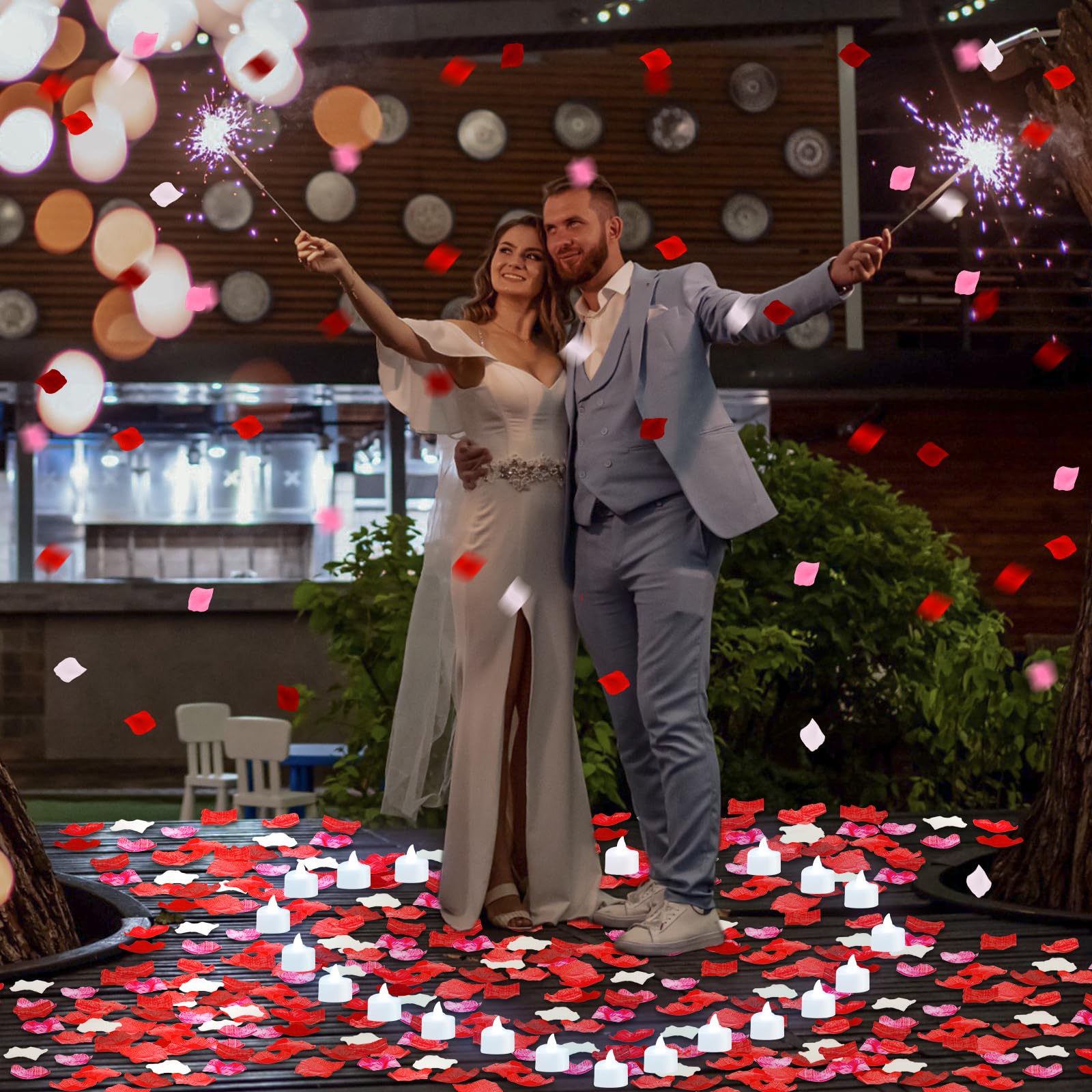 Coume 6000 Stück künstliche Rosenblätter mit 72 Stück romantischen Herz-LED-Kerzen, flammenlose Liebe, LED-Teelichter für romantische Nacht, Jahrestag, Tischdekoration (weißes Licht)