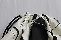 Vista 4 de xariaColombia Bolas Negras - Bolsa con cordón