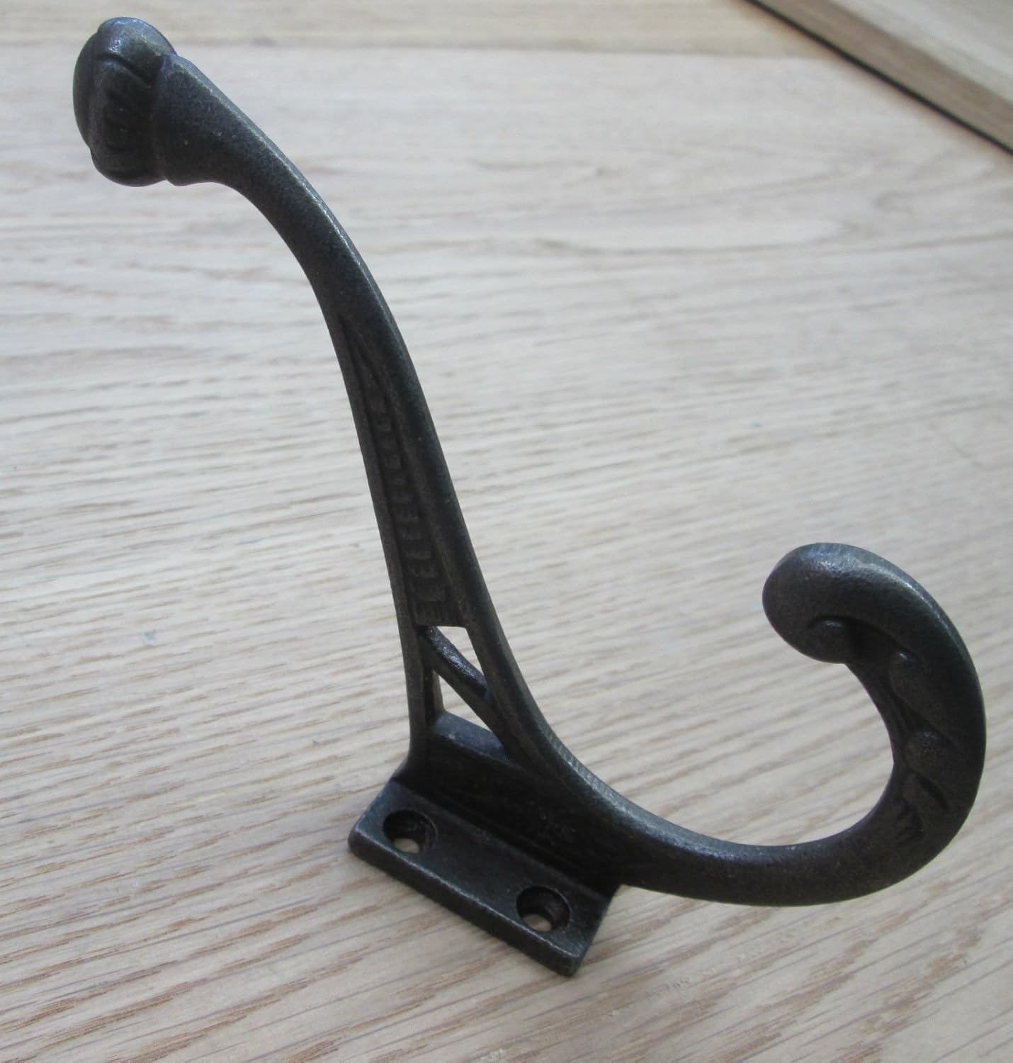 IRONMONGERY WORLD® Antique CAST Iron Coat Hooks/Old Vintage HAT Hanging