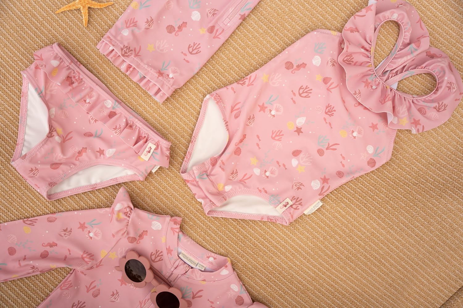 Little Dutch Bikinihose Badehose mit Rüschen für Baby Mädchen (Gr. 74/80) rosa - Ocean Treasures
