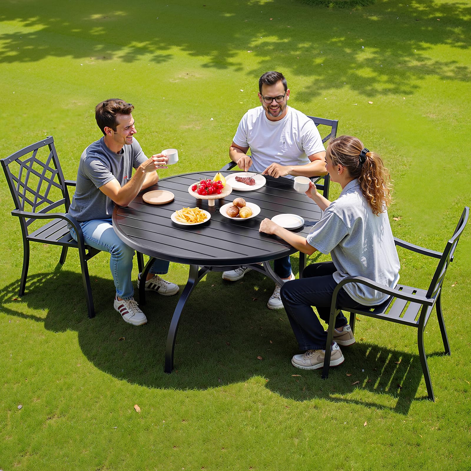 VEVOR Terrassentisch Gartentisch Balkontisch (1200 x 725 mm) aus Kohlenstoffstahl runder Esstisch für Outdoor Hof Terrasse Garten Veranda, wasserfest, mit 38 mm Schirmloch, 68 kg Tragkraft Schwarz