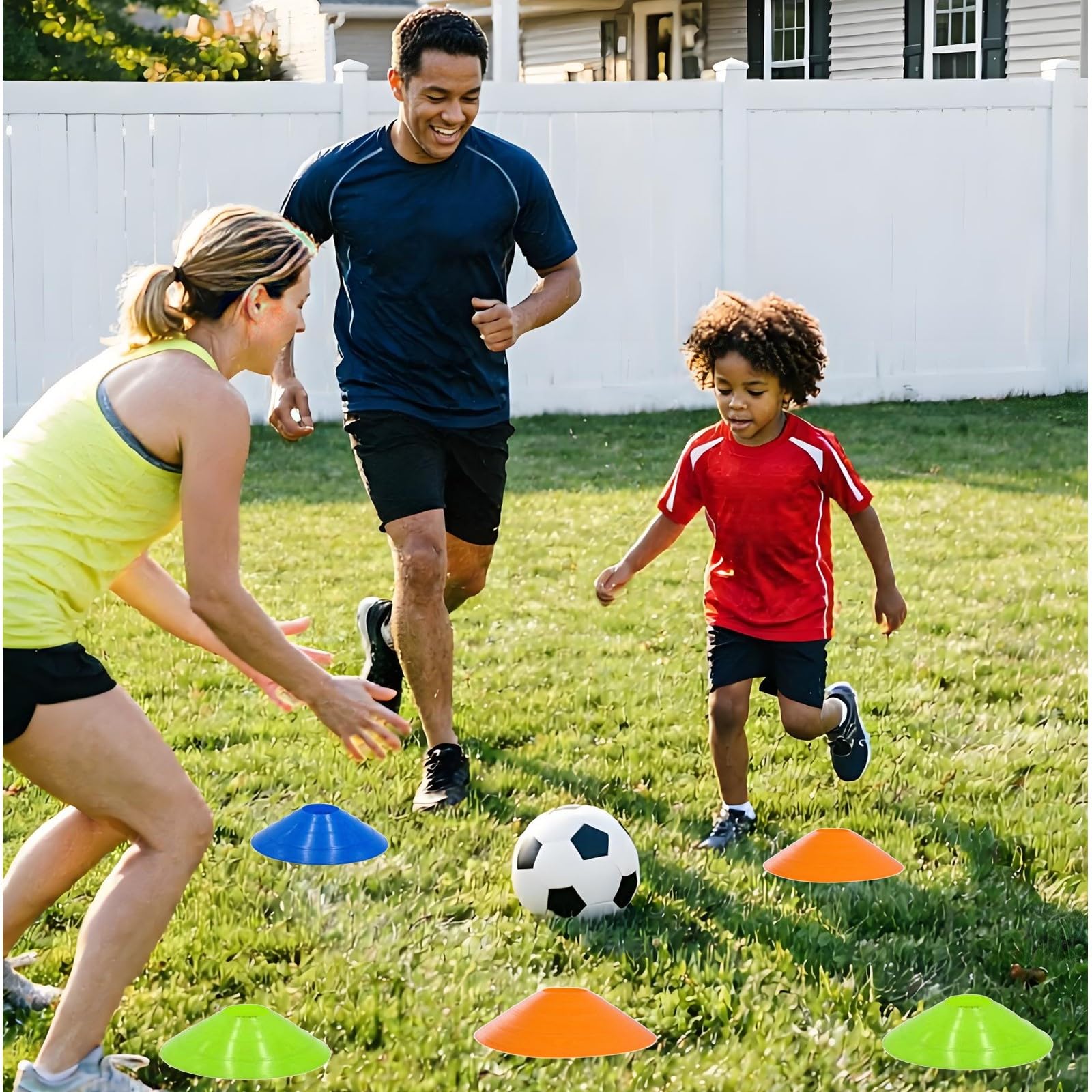 ANSLYQA Conos de fútbol (juego de 50), cono de disco de entrenamiento de agilidad con bolsa de transporte y soporte para marcadores de cono de campo de fútbol, baloncesto, deportes, campo
