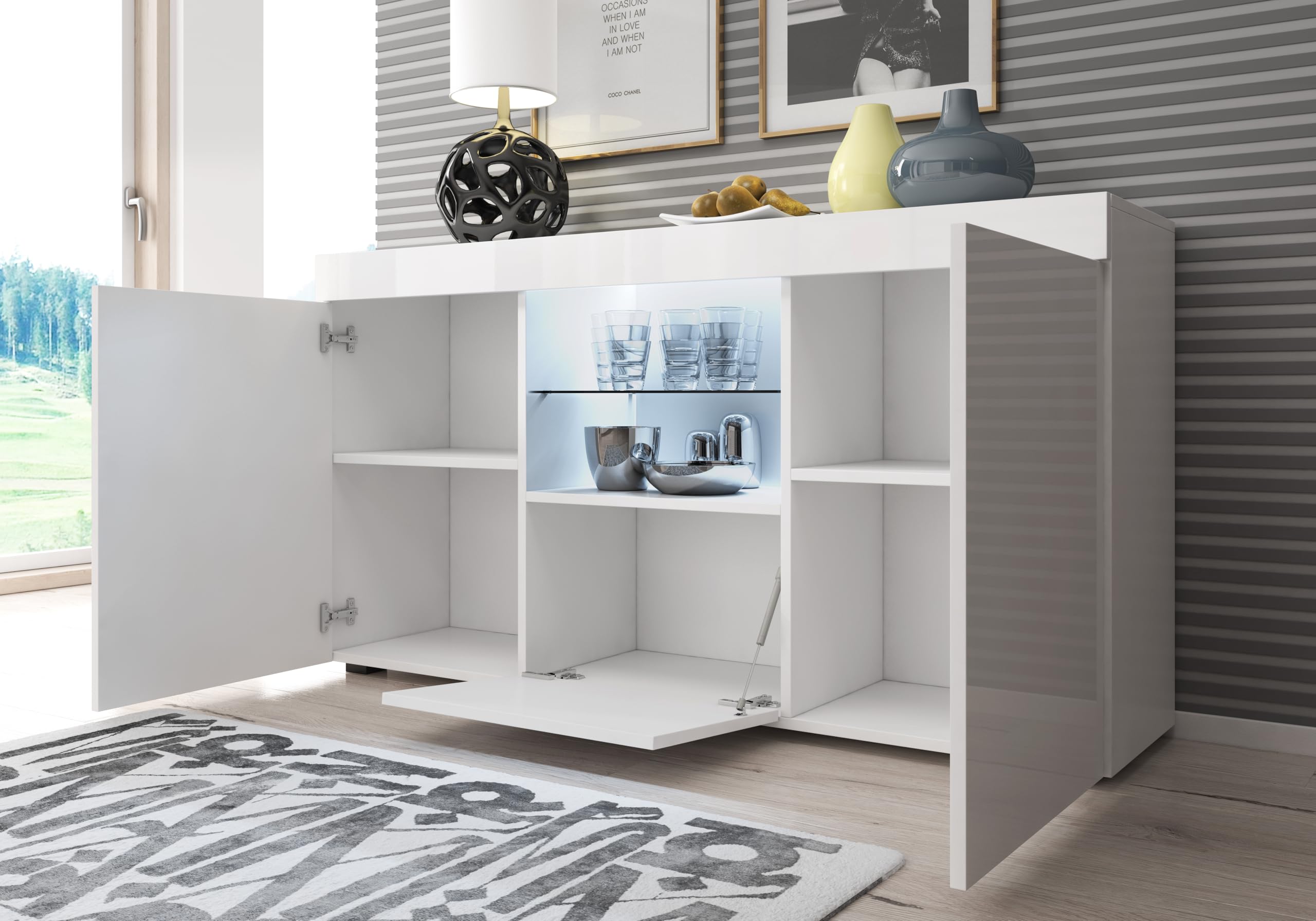 MB Muebles Bonitos | Aparador Sefora para Salón Comedor Moderno de 3 Puertas | Luces Led | Mueble Auxiliar | Melamina Brillo Color Blanco | 135x72x34 cm