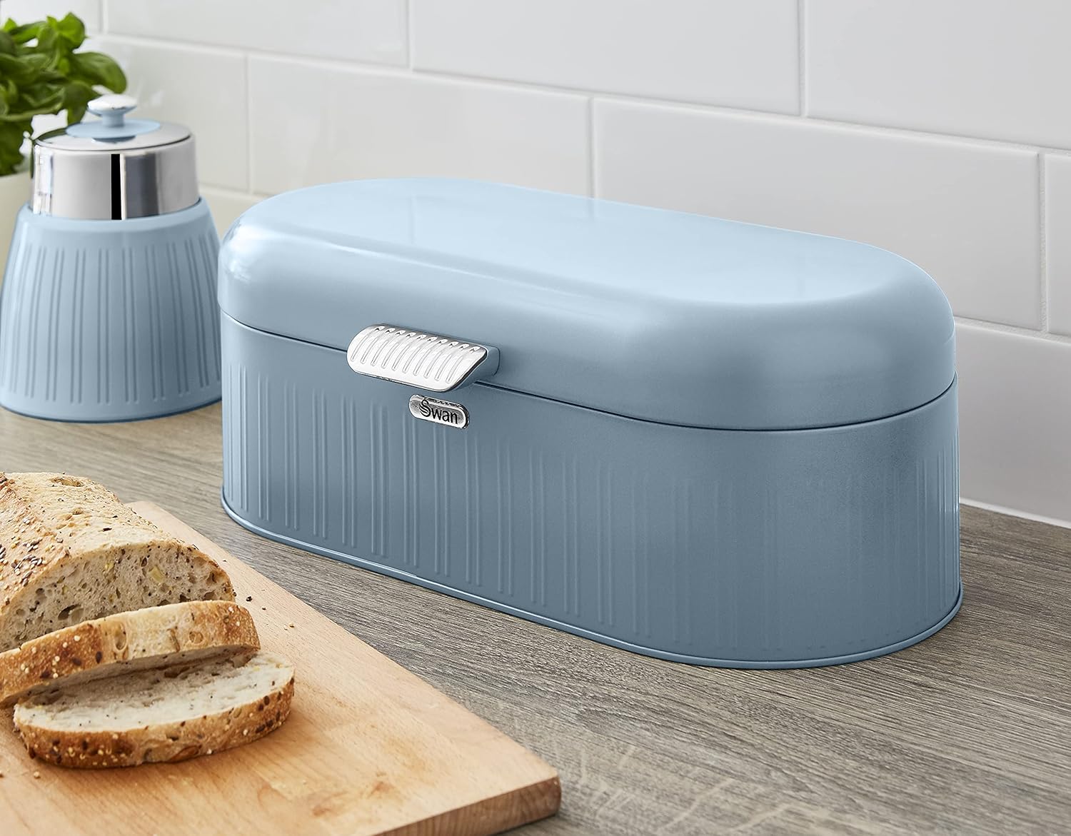 Swan Retro Bin SWKA1014BLN Boîte à Pain, Récipient en Métal pour le