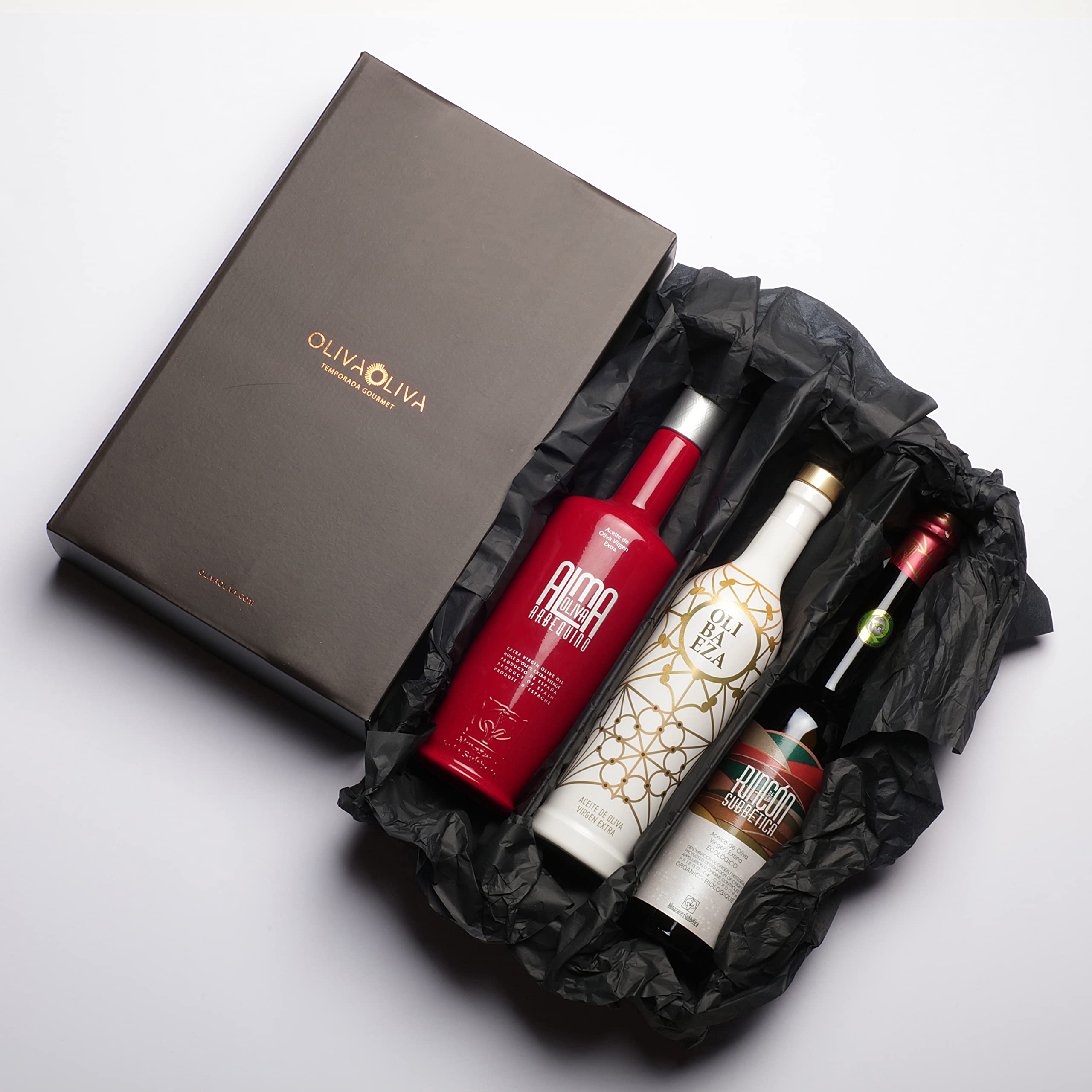 Najlepsza oliwa z oliwek Extra Virgin na świecie (TOP10 EVOOLEUM Awards 2021) - Opakowanie 3 x 500 ml butelki (Karton)