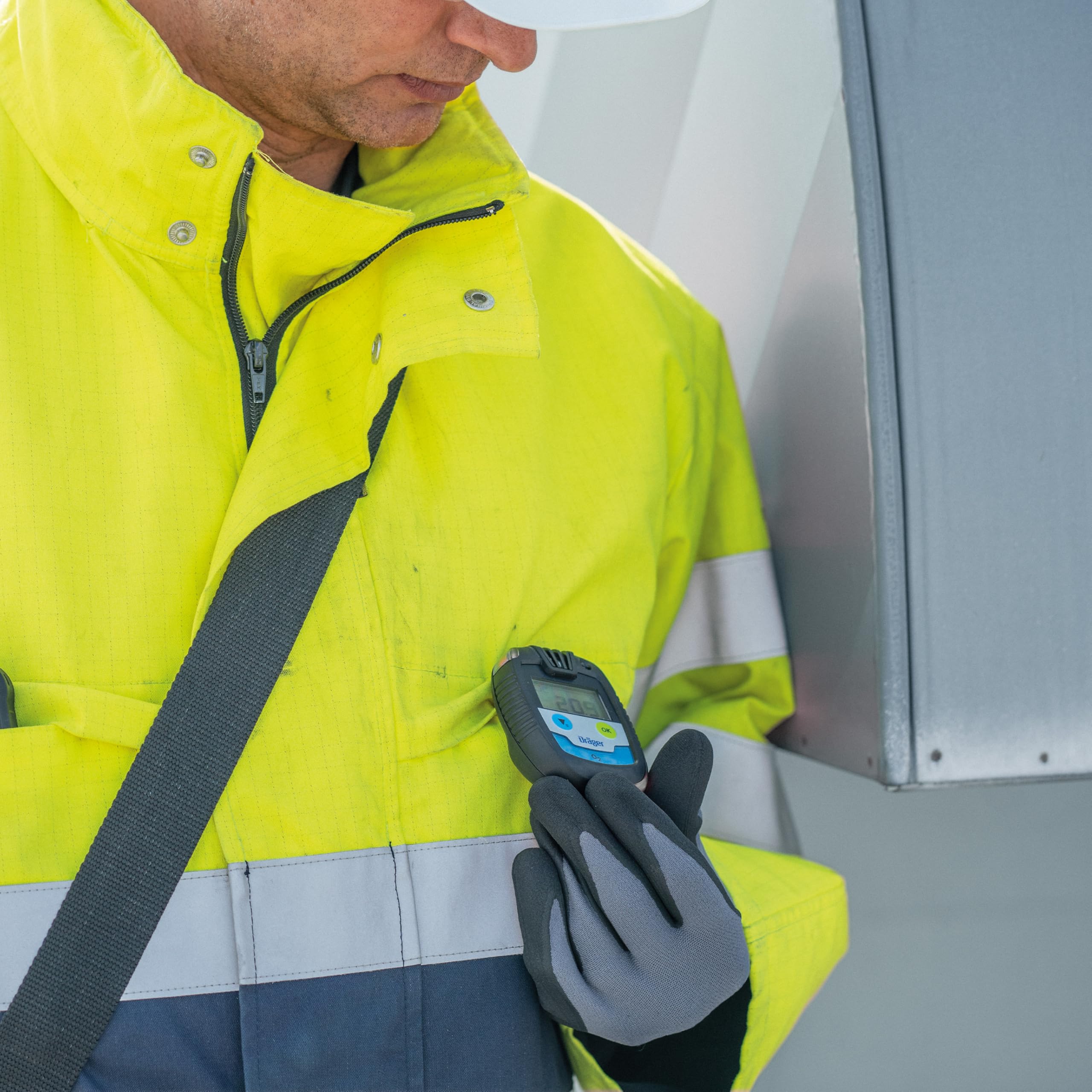Dräger Pac 6000 O2 | Dispositivo professionale portatile per la rilevazione di ossigeno| Rilevatore monogas con allarme, sensore e batteria di lunga durata