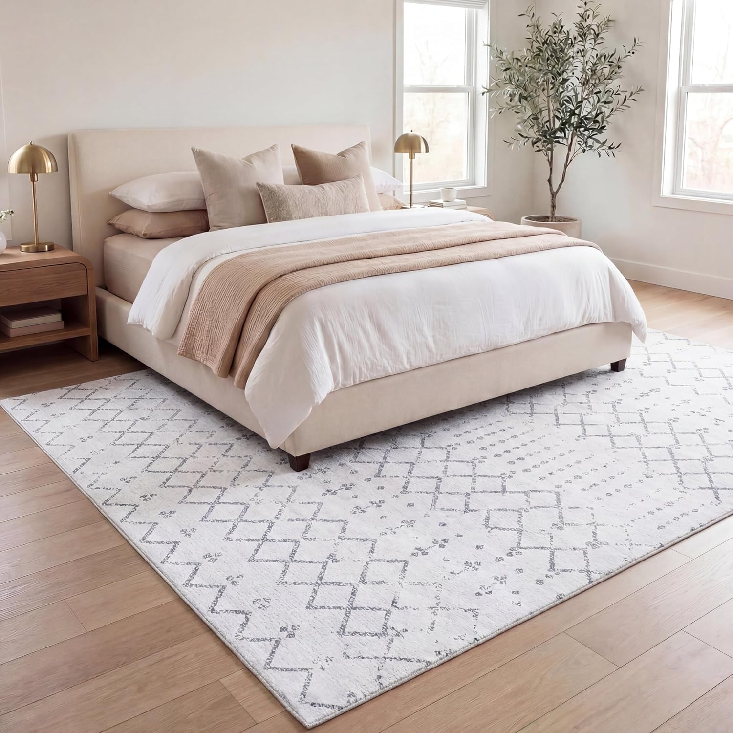 JONATHAN Y Ultra-Soft Machine-Washable Rug with Non-Skid Backing, Ivory/Gray 5'x8' Leila Moroccan Diamond Trellis, Non-Shedding, Velvet Luxury Feel for Living Room, Dining Room, Bedroom (CMR101B-5)