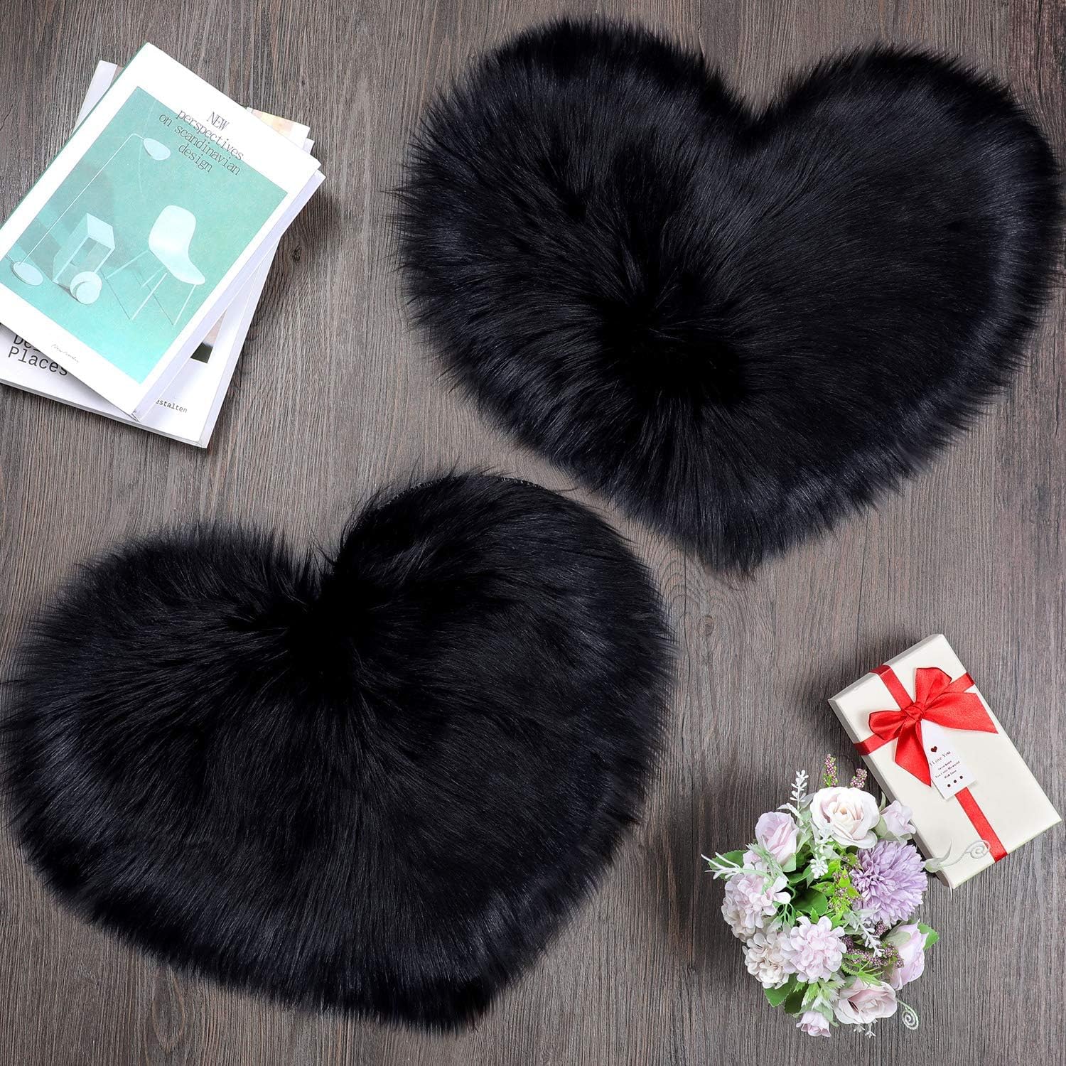 Brownmonkey Heart Shaped Rug Faux Room Fluffy Carpet Heart Shaped Door Mat for Room Bedroom (Black, 16x20)