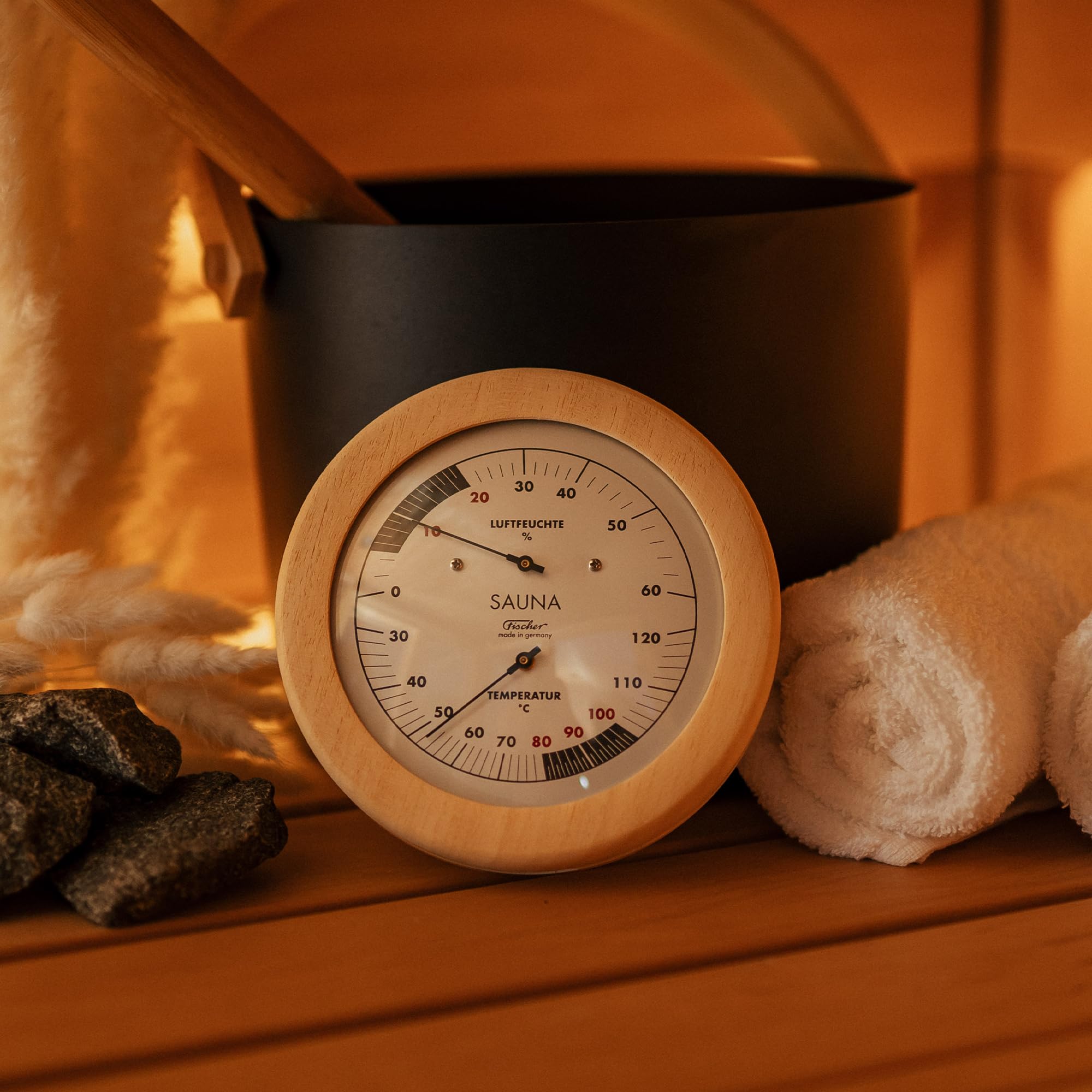 Fischer Sauna thermohygrometer, Madera, Apachi Madera, 30 x 15,5 x 30 cm