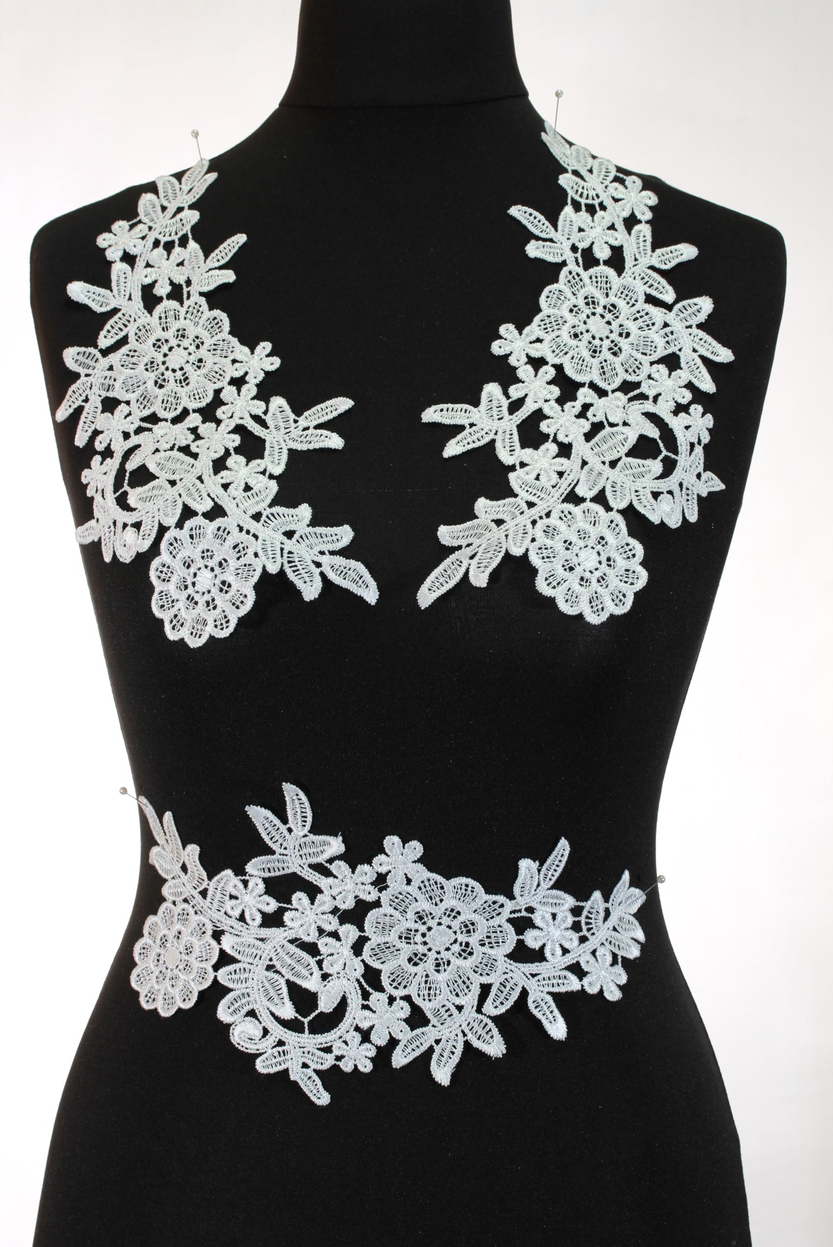 4 Pieces Floral lace Applique sew on Guipure lace Motif #5 (White)
