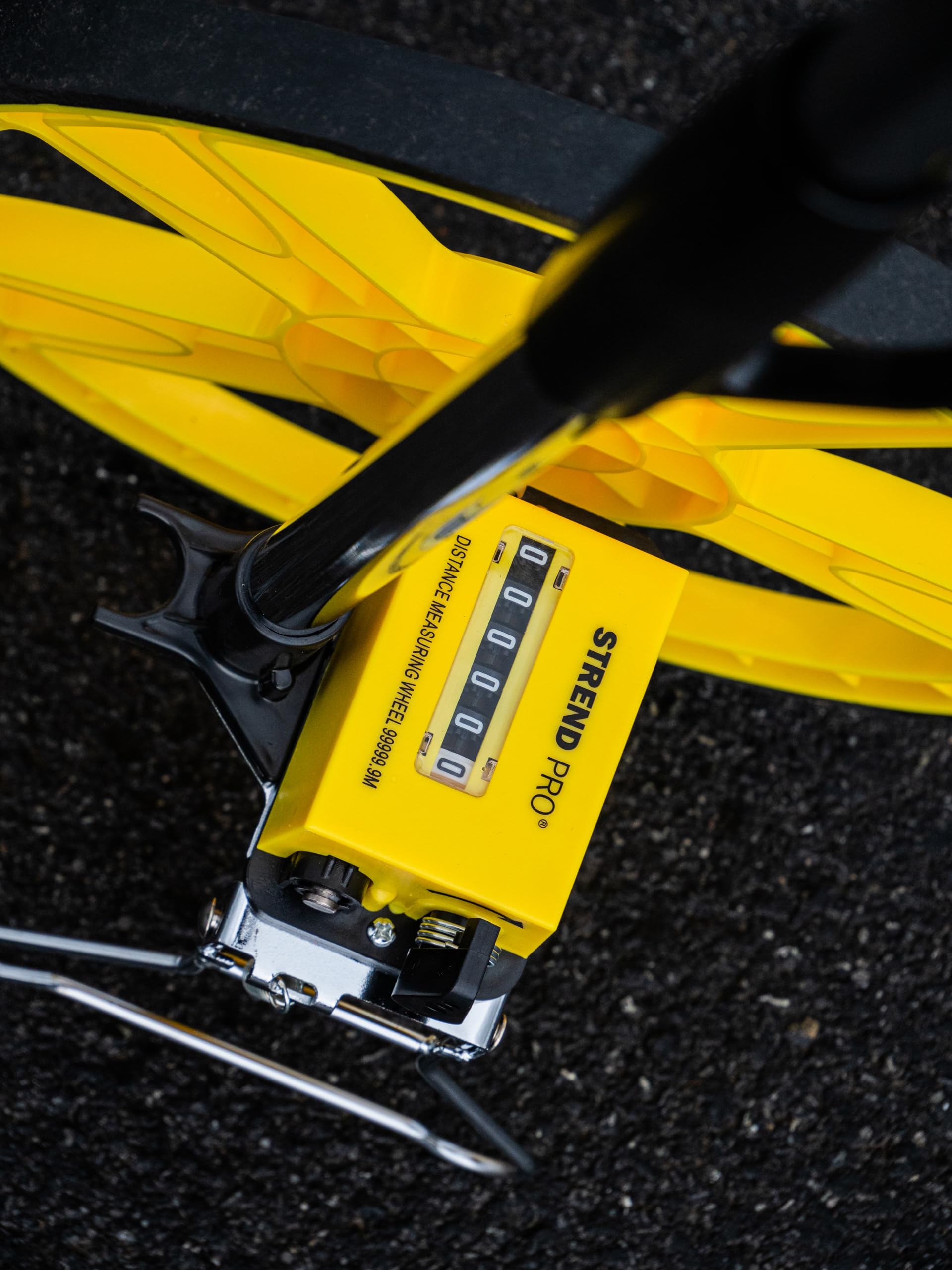 STREND PRO Entfernungstrecken Messrad 0-9999 meter | Messrad Meterzähler zur genauen Messung von Linien, Flächen, Messgerät Entfernung, Messwerkzeug…