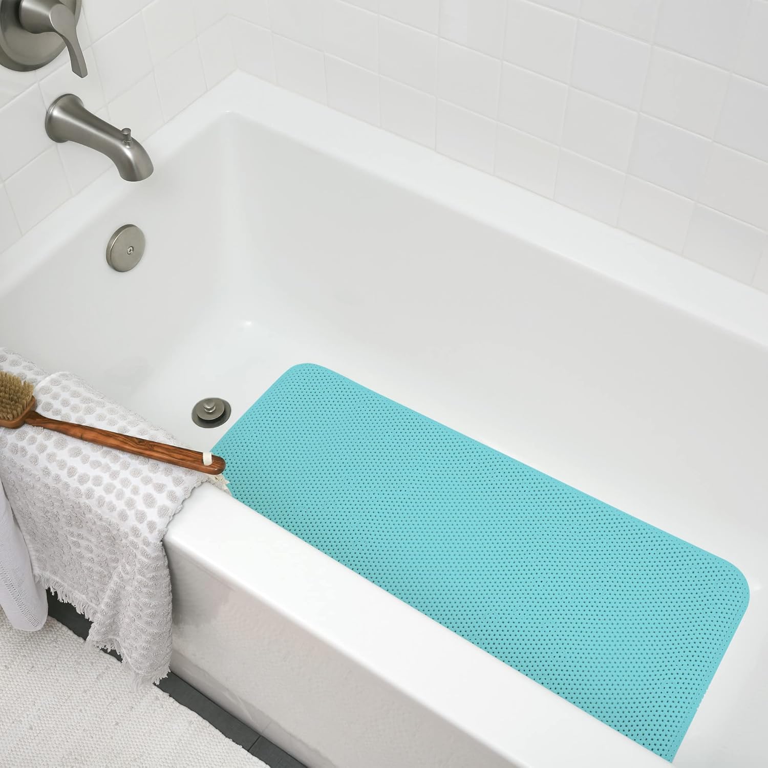 Duck Brand Softex Bath Mat for Tubs, Machine Washable, 17 x 36 Inches, Blue, Skid Resistant (393478) : Home & Kitchen