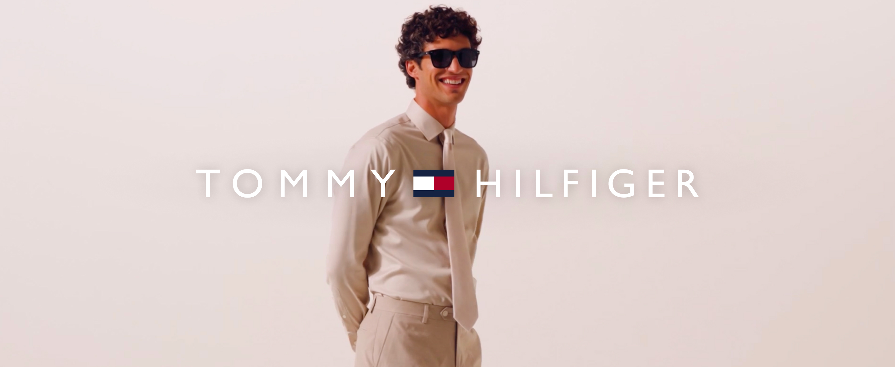 Amazon.com: Tommy Hilfiger Men's Dress Shirt Slim Fit Non Iron Gingham,  Aqua, 14.5