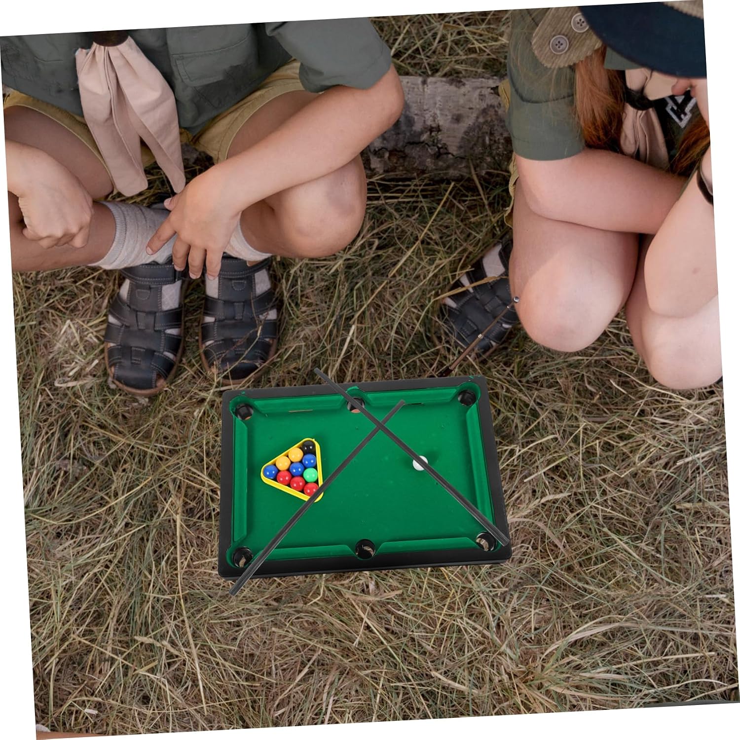 1set Portable Pool Table and Girls Pool Toys Billiards Table Games for Boys and Girls