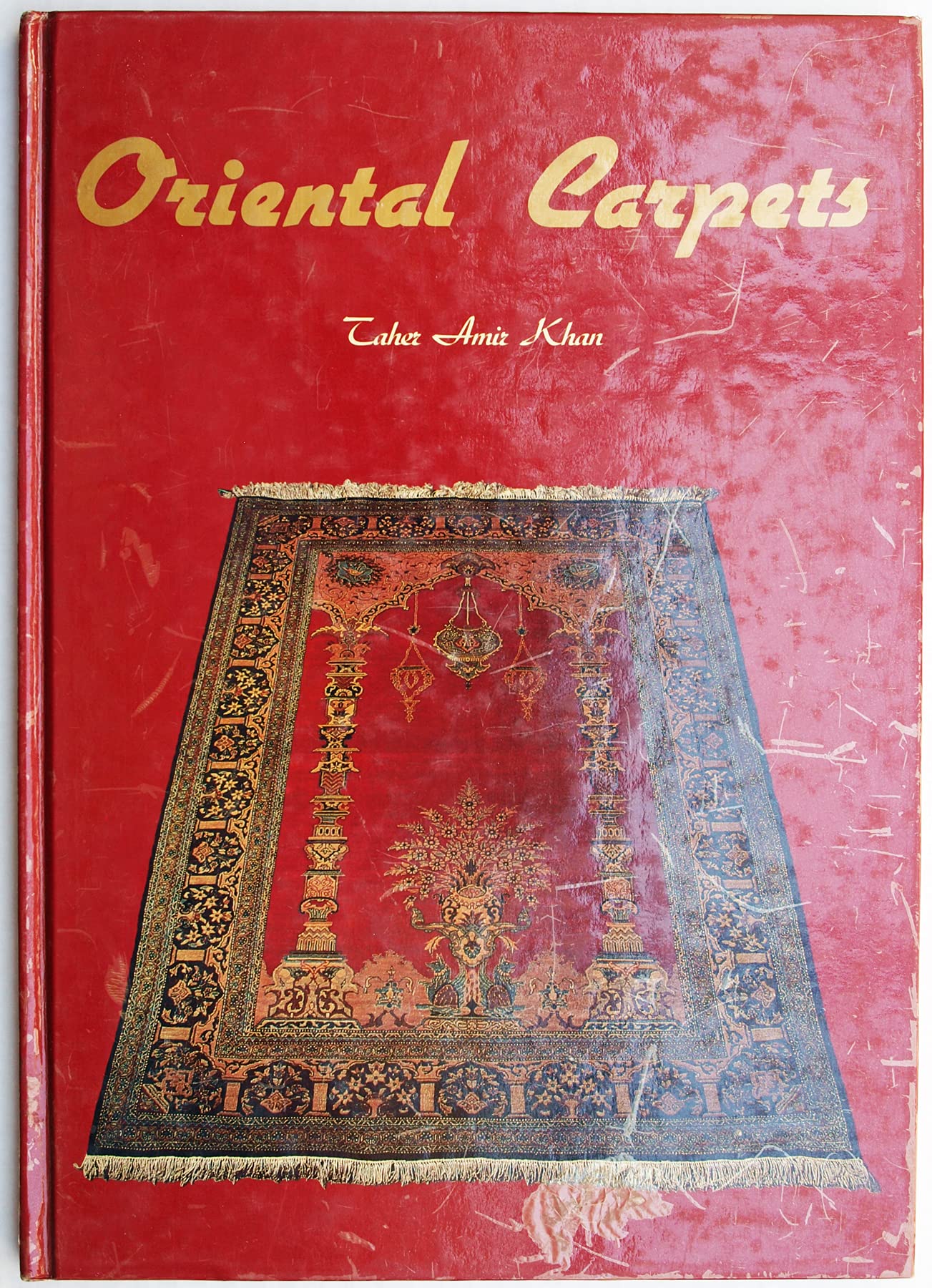Tapis orientaux robustes et faciles à entretenir pour raviver un sol terne