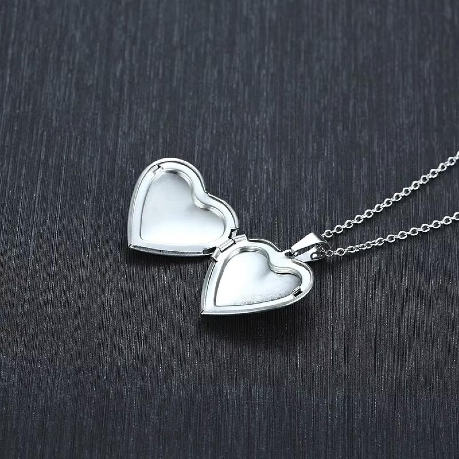 Collana con ciondolo a forma di cuore e luce per donne e uomini, apribile con cornice portafoto in acciaio inox lucido