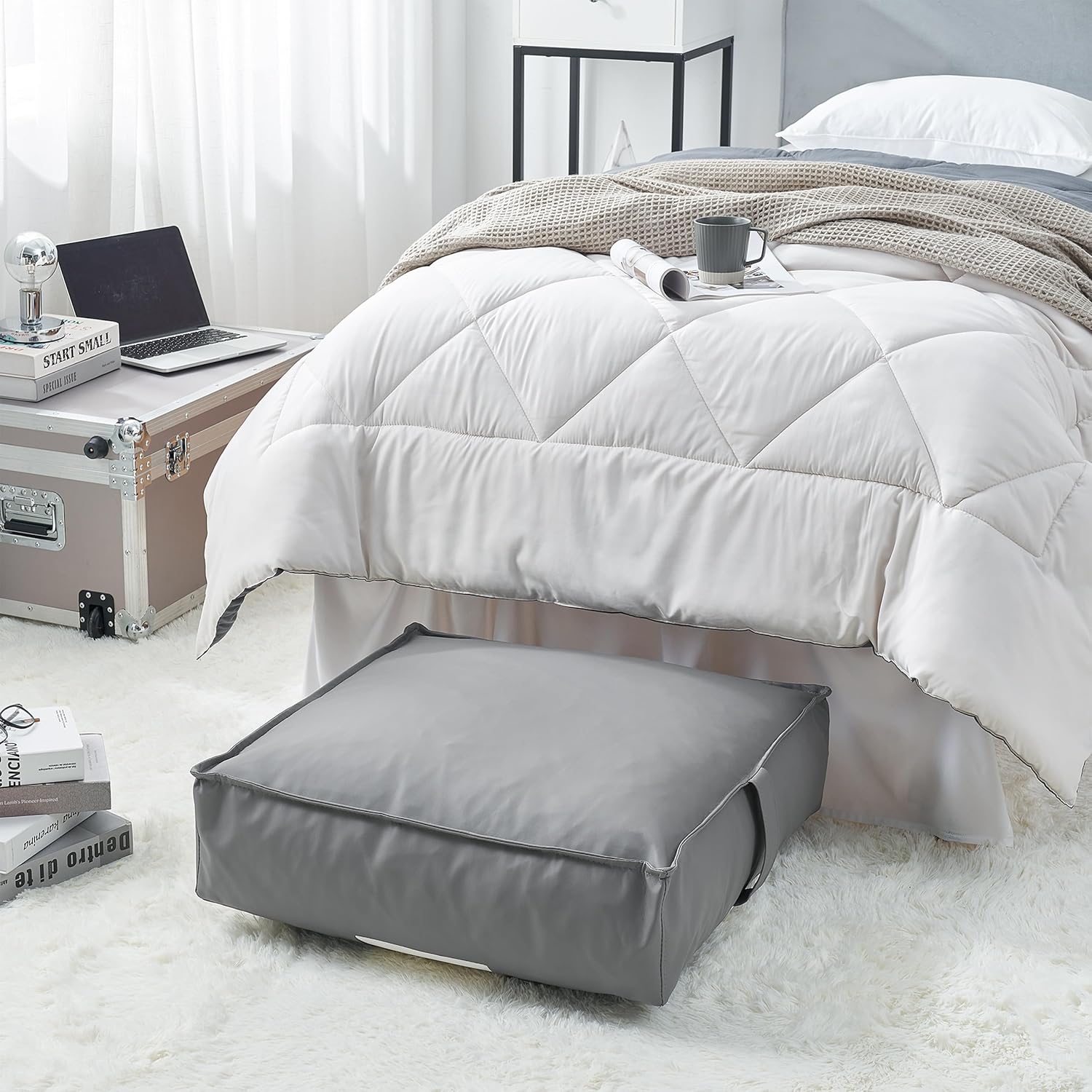 DormCo Rainha® College Cushion - Moss Gray