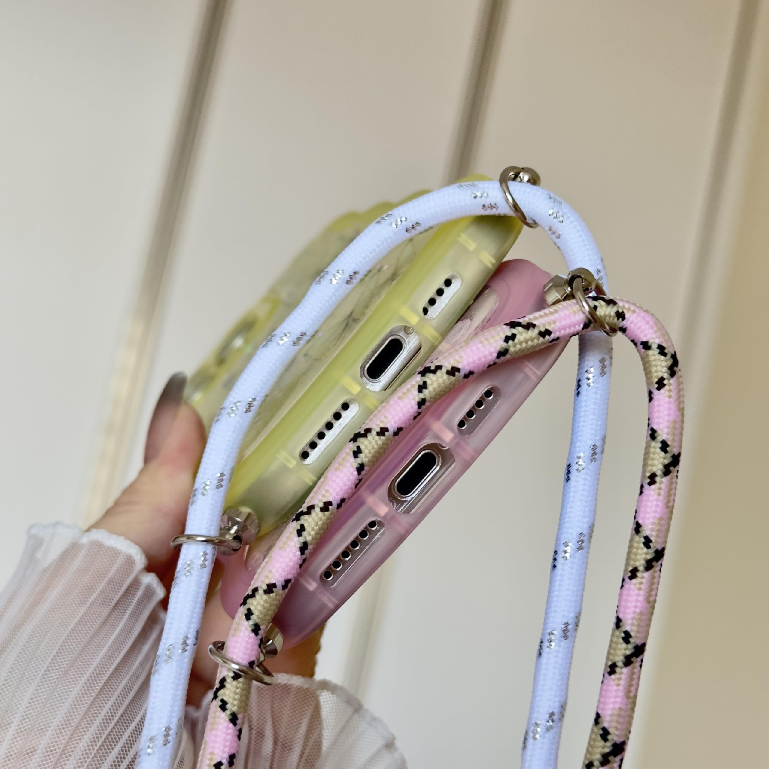 Handyhülle Für IPhone 16 Plus 6,7″ Mit Kette – Glitzer Schmetterling Design, TPU, Kabelos Ladbar