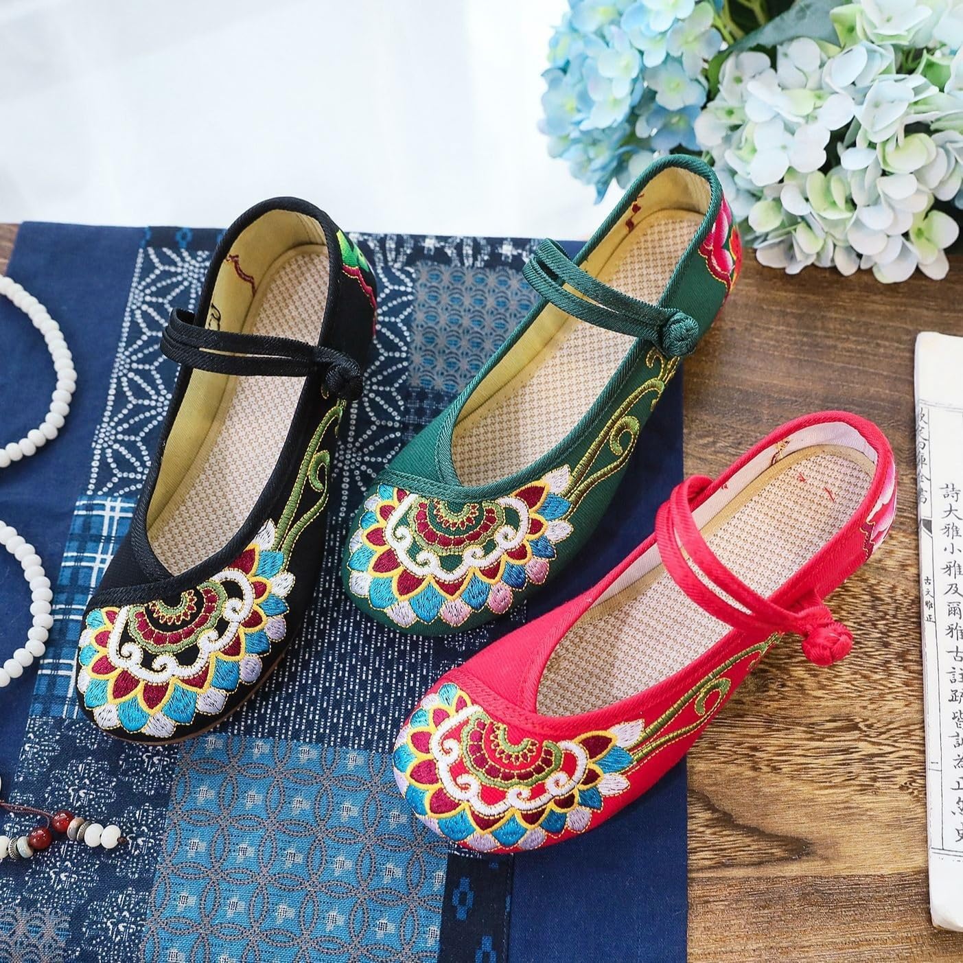 Women's Retro Ethnic Style Ankle Strap Shoes Round Toe Low Heel Comfort Mary Jane Dance Shoes Cheongsam Walk Show Yoga Ballet Shoes(Red,7.5)