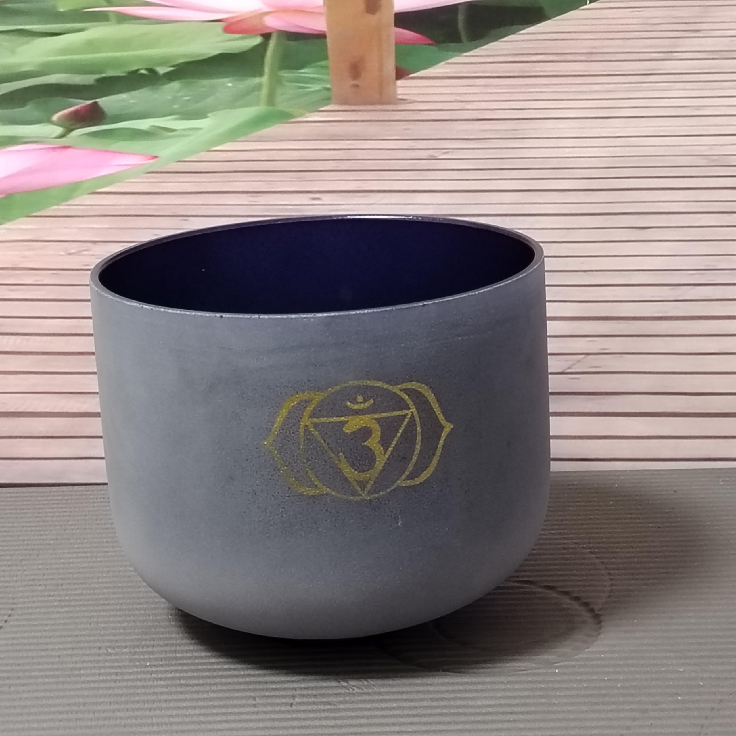 Chkara - Campana tibetana in cristallo di quarzo per il chakra del terzo occhio, 432 Hz, per meditazione, yoga e relax, 20,3 cm