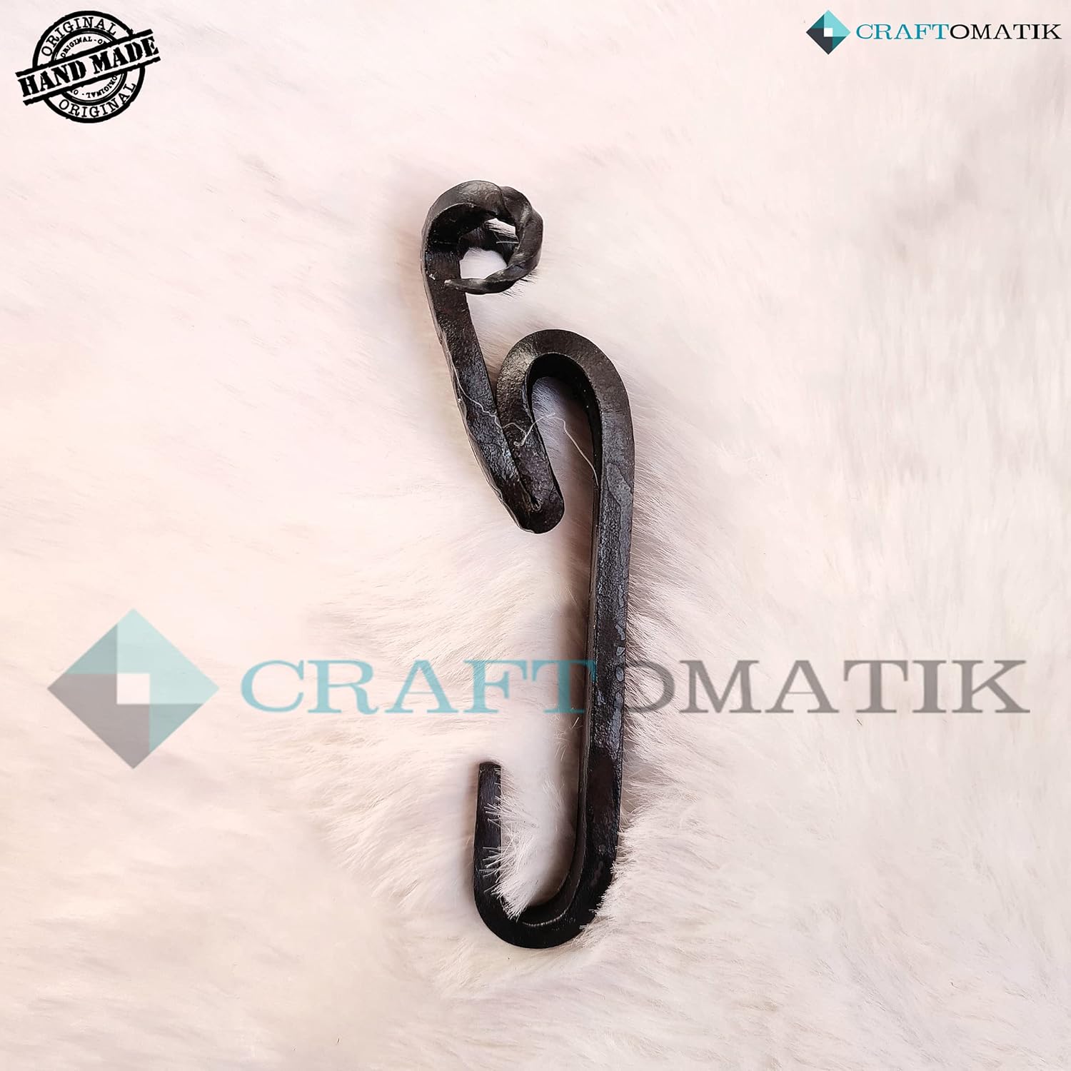 Wall Hook Aries Head Medieval Hand Forged Wall Hanger Hanging Hook in Nostalgic Antique Style HFWH01