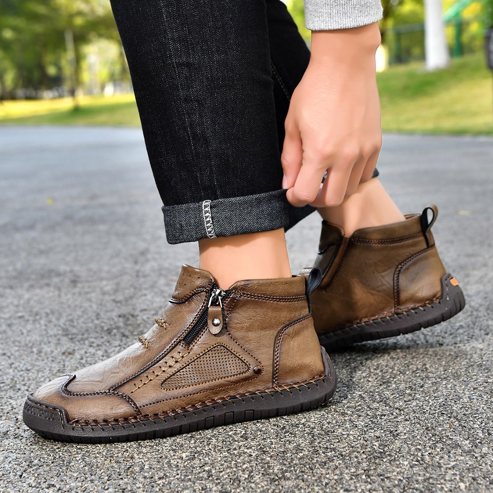 YHTRFDMSG Men's High Top Loafers Shoes,Handcrafted Leather Waterproof Non-Slip Orthopaedic Ankle Boots Side Zipper Hiking Orthopedic Fleece Slip-On Footwear for Outdoor Walking — view 5