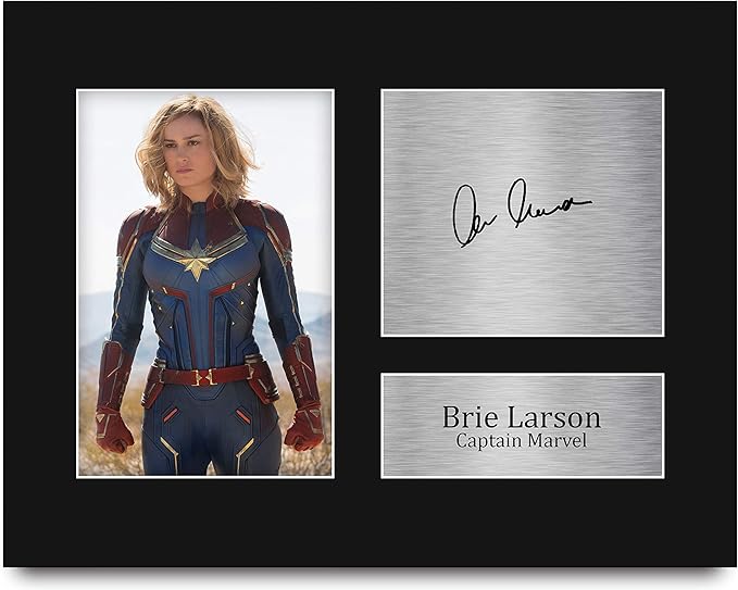 Controversy Over Invisible Woman's Sexualized Portrayal in Marvel Rivals Resurfaces 9 81tTSyO1lmL. AC SX679 HWC Trading