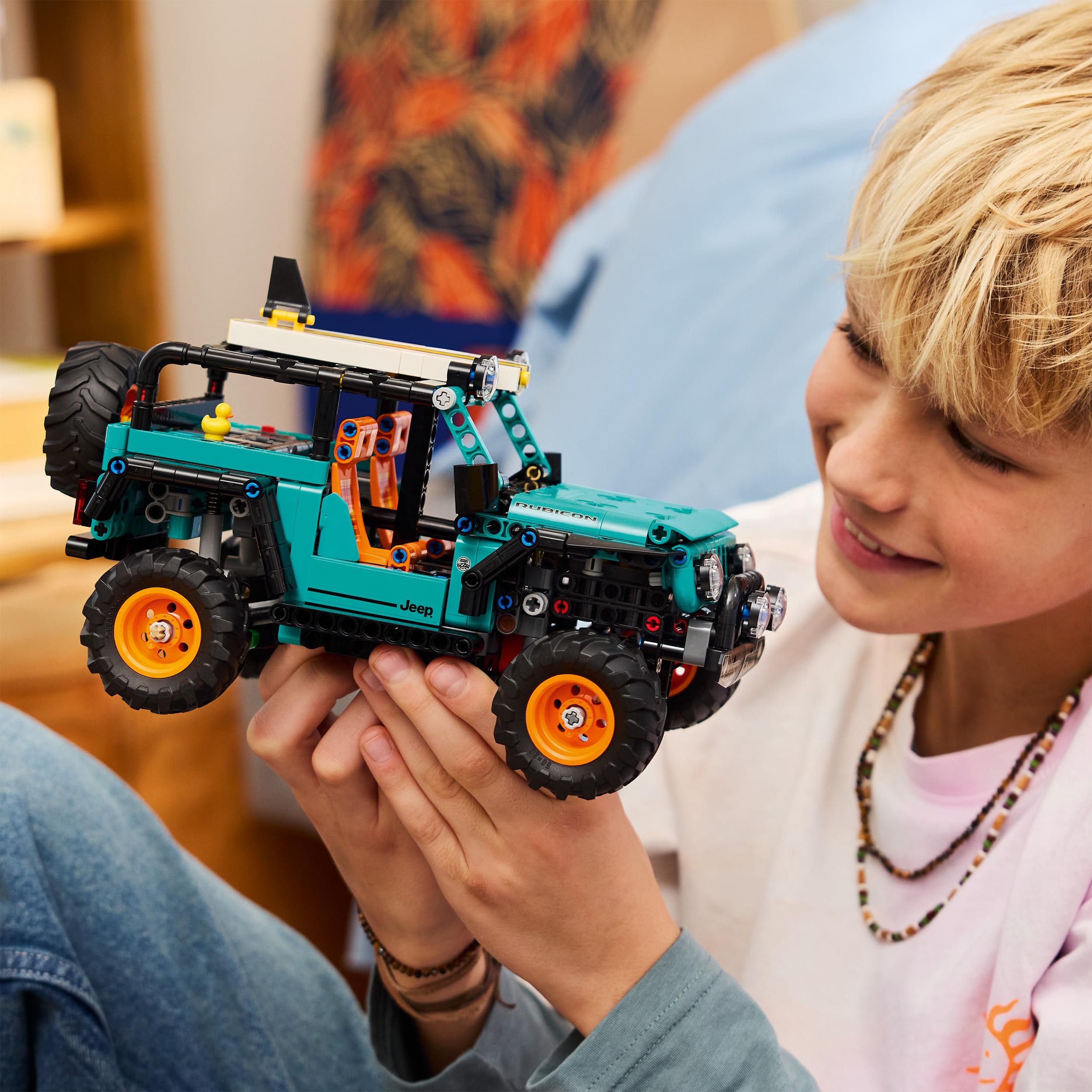 LEGO Technic SUV Jeep Wrangler Rubicon Giocattolo - Modello di Macchina Fuoristrada con Motore V6, Sterzo e Sospensioni - Idea Regalo STEM di Compleanno per Ragazzi da 10 Anni in su - 42227