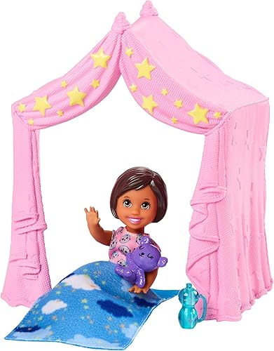 Miniatura 4 de Barbie Skipper Babysitters Inc. - Juego para dormir con muñeca pequeña, tienda de campaña y saco de dormir
