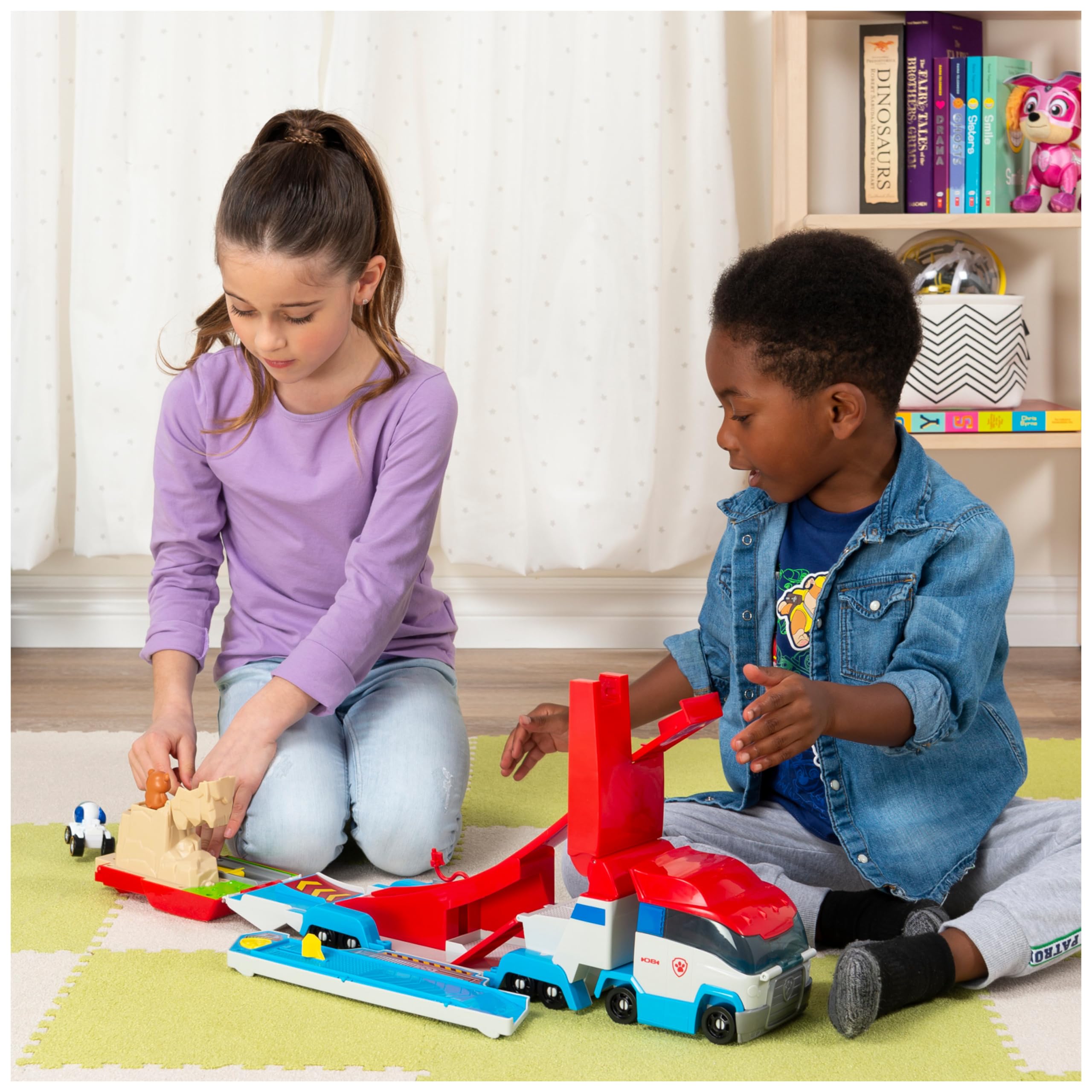 PAW Patrol True Metal Launch'N Haul PAW Patroller mit Robodog, für True Metal Metall-Fahrzeuge, Maßstab 1:55, Spielzeug geeignet für Kinder ab 3 Jahren