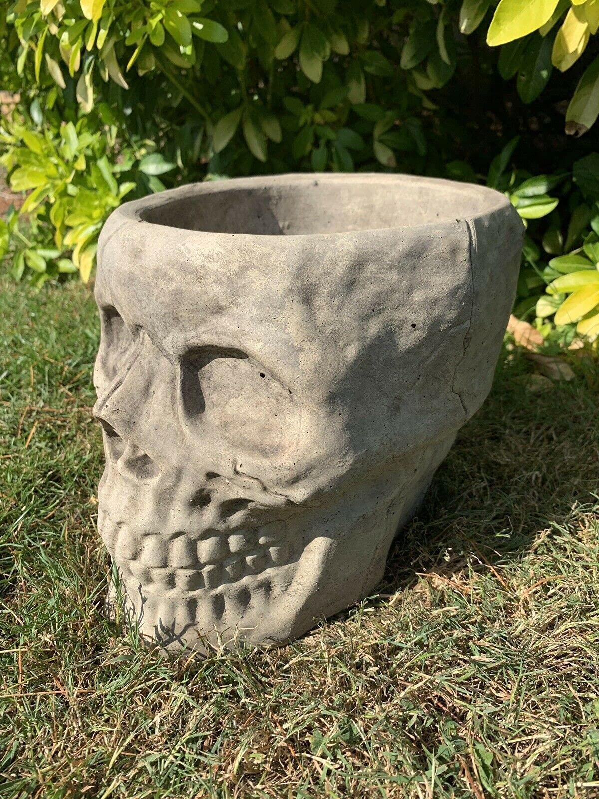 J And L Stone Ornaments Grey Stone Garden Large Gothic Skull Planter Plant Pot Concrete Ornament