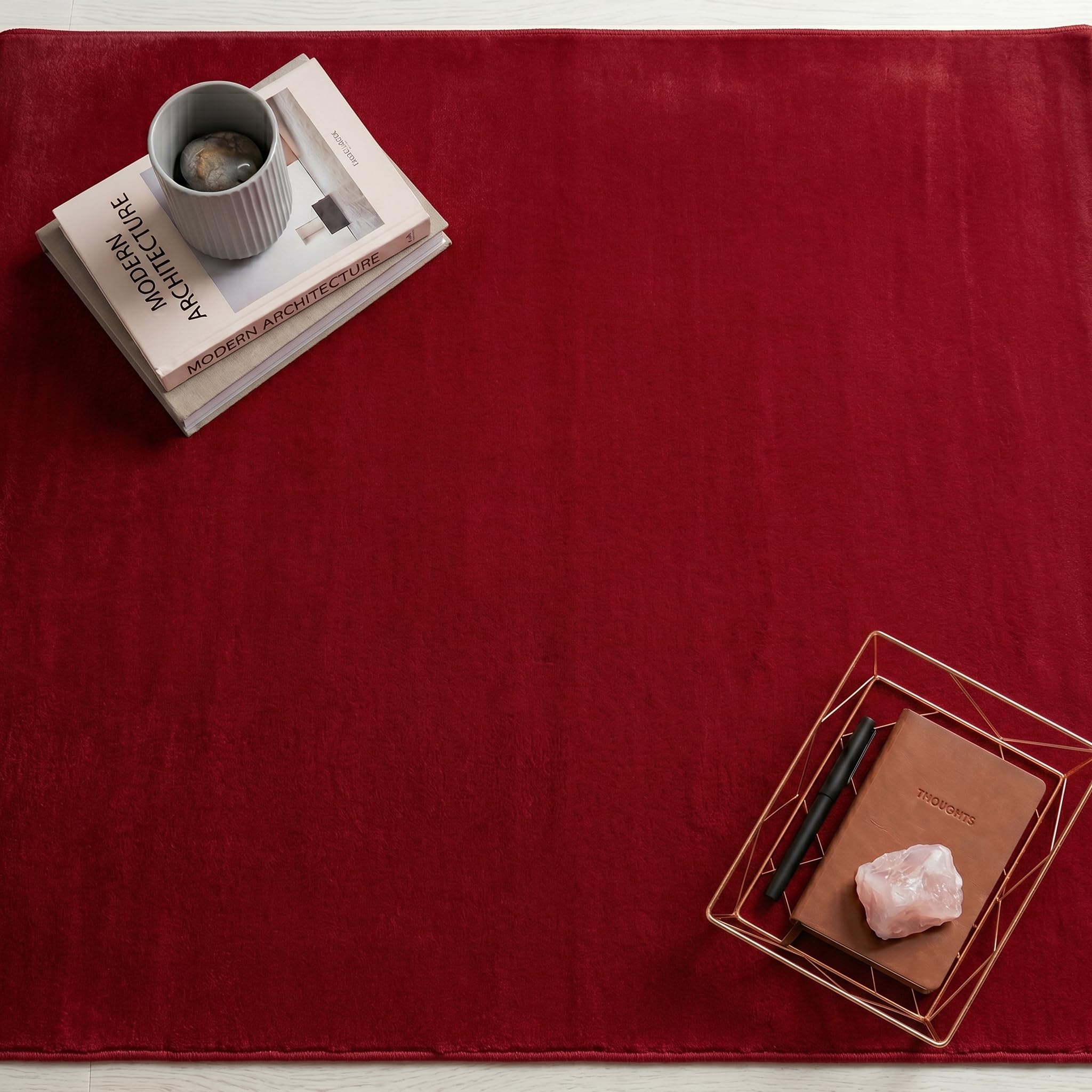 HomebyHome Alfombra Rojo 200x280 cm Alfombra de Pelo Corto Lavable, Antideslizante y Suave, Diseño Monocromático Moderno para Sala, Dormitorio, Cocina y Habitación Infantil