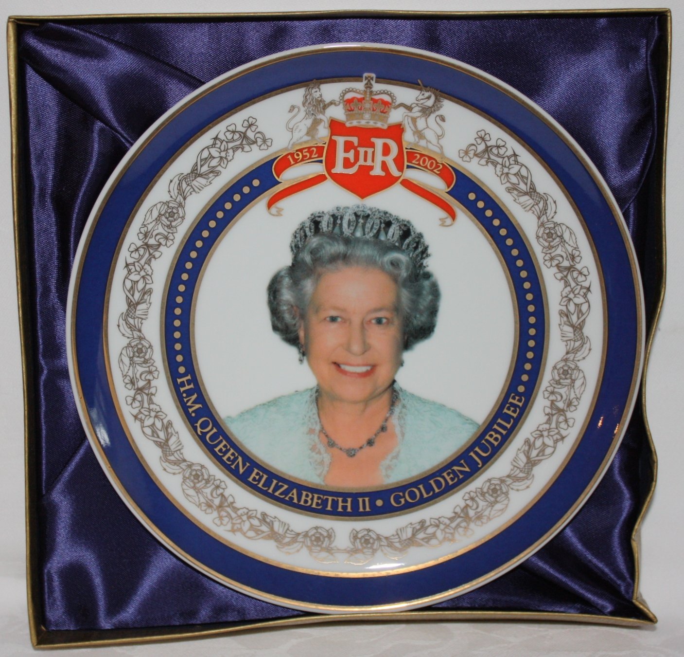 Queen Elizabeth II Golden Jubilee Plate craibas.al.gov.br