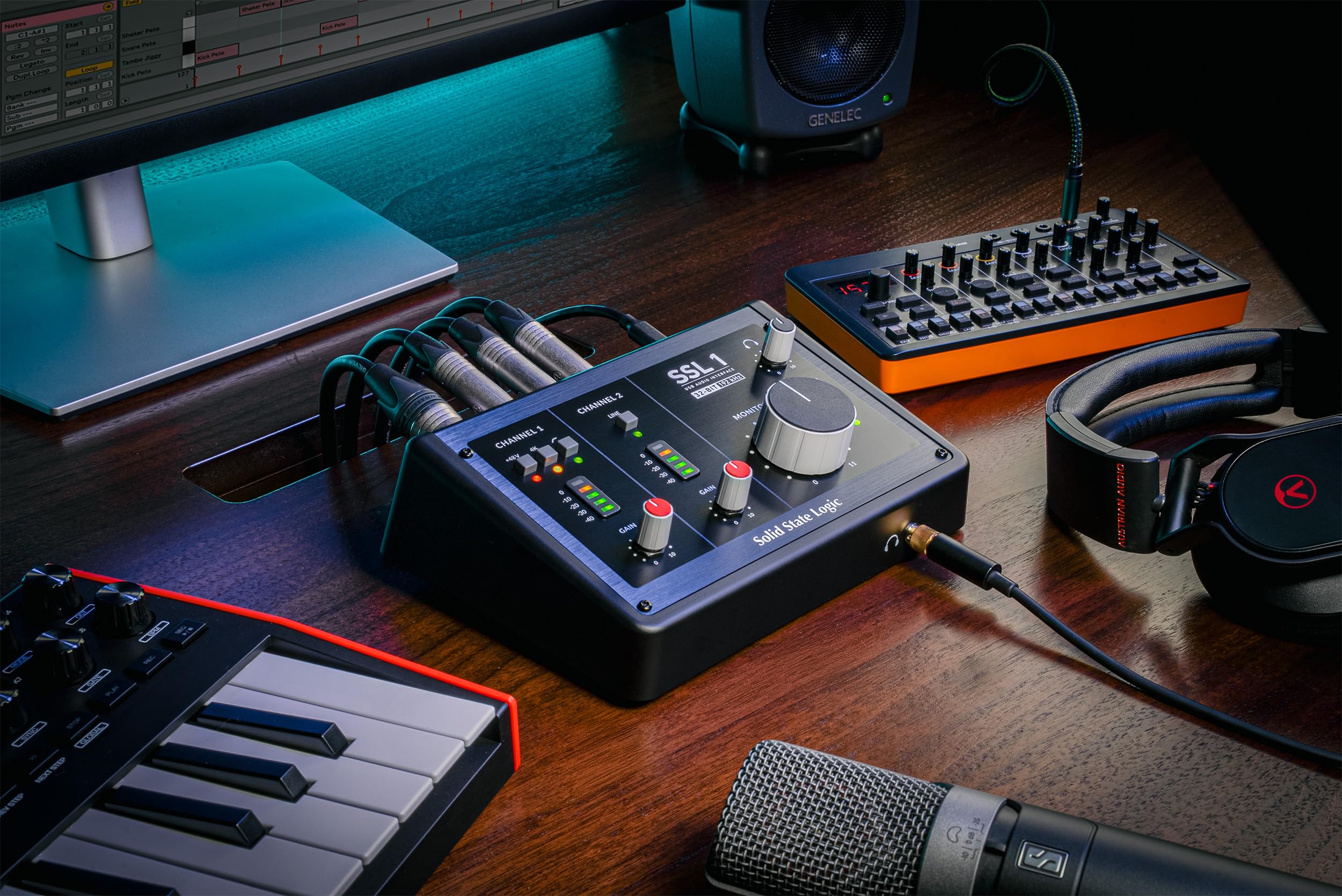SSL 1 Interfaz de audio USB-C con 2 entradas y 2 salidas