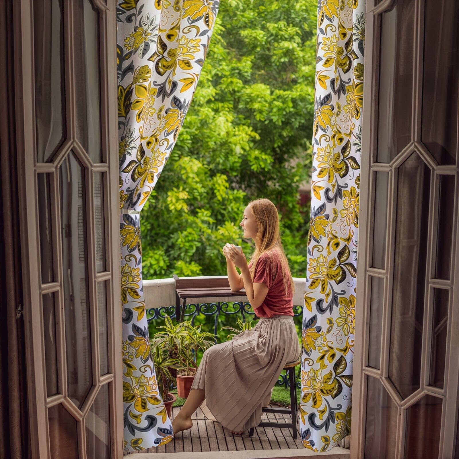 MAKA 2PZ Tende per Interni 8 Occhielli 140 x 285 cm Tenda Finestra Julia Fiori Moderna per Soggiorno 100% Poliestere Ombreggianti Camera Letto Diametro Anello 5cm Decorativa Para Sole (Giallo)