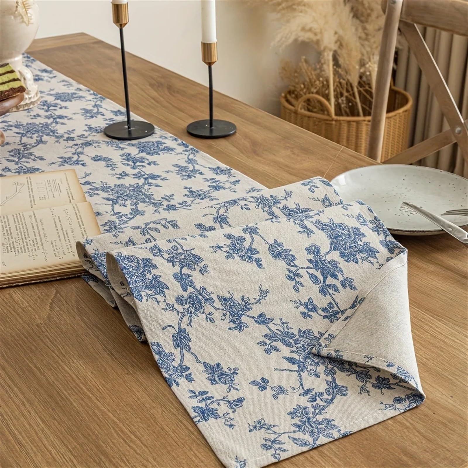 Chemin de table orchidée 30x220cm pour buffet et meuble