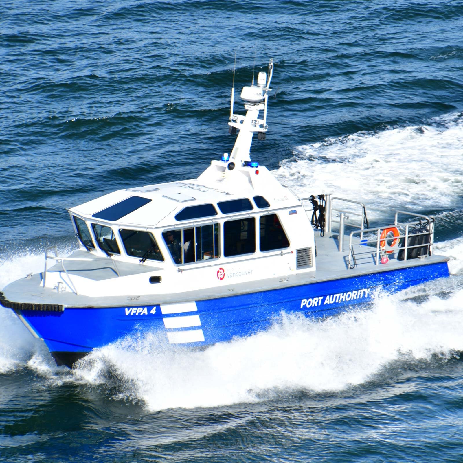 VEVOR Hydraulisches Außenborder-Lenkset, 90 PS, Bootshydrauliklenksystem, mit 6,9 MPa Steuerpumpe, Zweiwege-Sperrzylinder & 6 m langen hochfesten Schläuchen, für Einzelsteuerstand, Einzelmotor