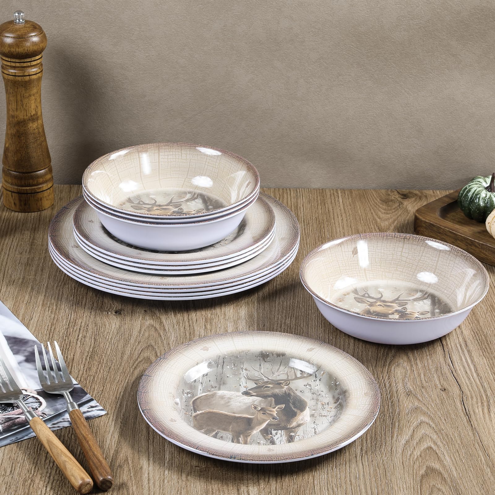 Melamin-Geschirr-Set für 4 Personen, Speiseteller, Schüsseln, 12-teilig, langlebig, BPA-frei, spülmaschinenfest, bruchsicher, splitterfest, für drinnen und draußen, Hirsch