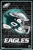 Vista 13 de Trends International NFL Philadelphia Eagles - Póster de pared con casco neón 23, 34 pulgadas de largo x 22.4 pulgadas, versión enmarcada de madera