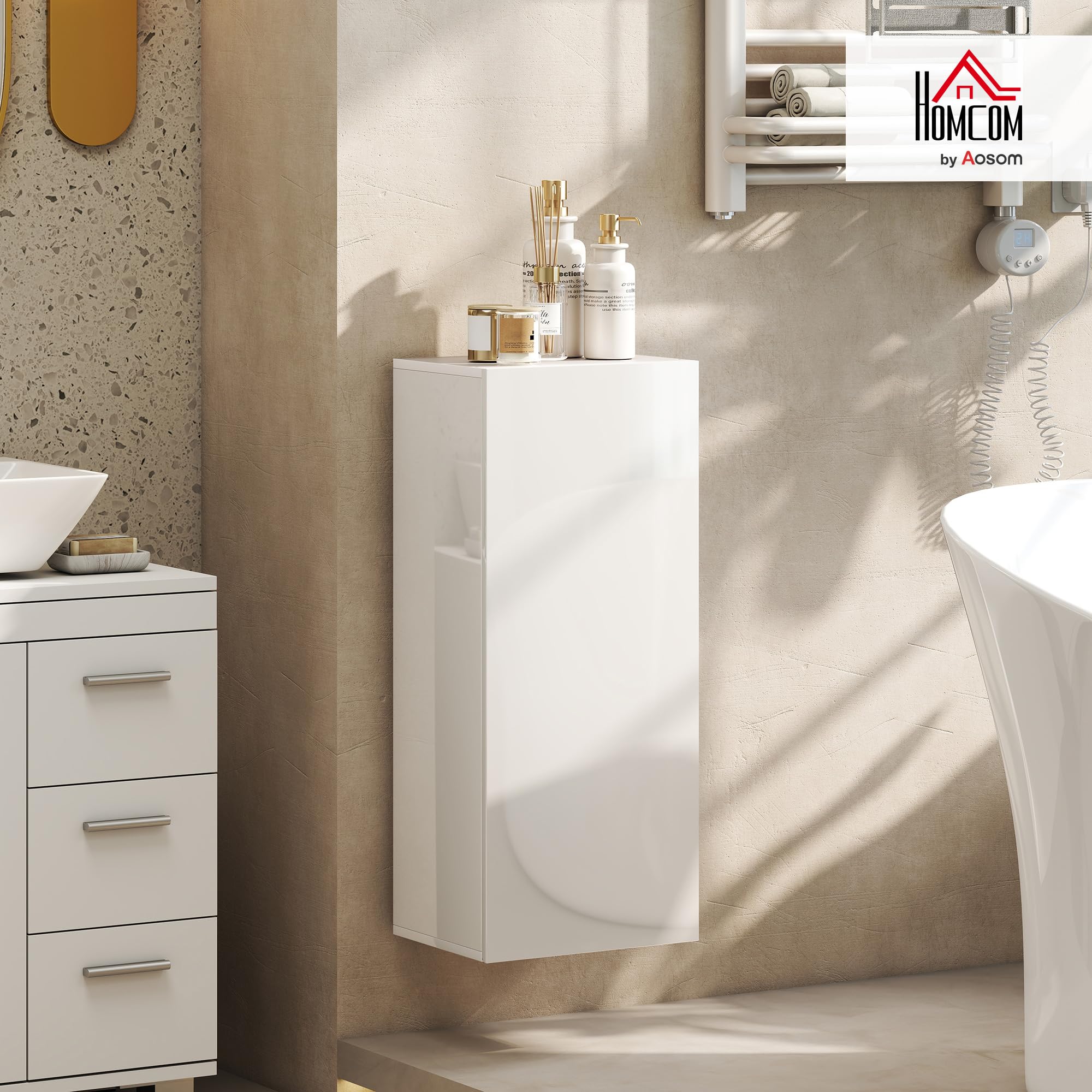 HOMCOM Mobiletto Bagno Sospeso con Anta Senza Maniglia, Pensile Bagno con 2 Ripiani in Vetro Temperato Regolabile, Mobile a Parete Multiuso, 30x23.4x71.2 cm, Bianco Lucido