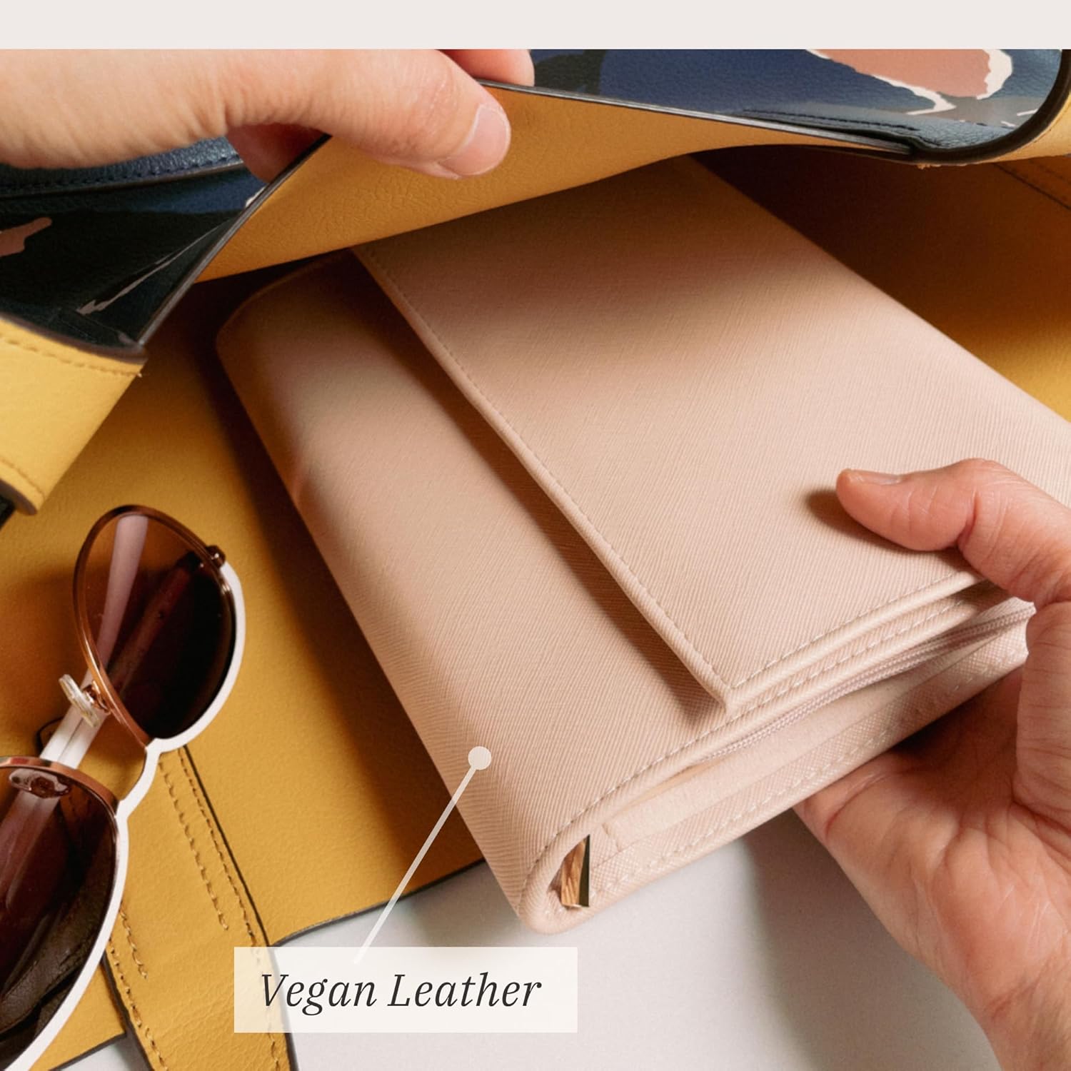 Personalized Initial Travel Jewelry Case - Monogram Custom Gifts For Women, Bridesmaid Proposal Gifts, Travel Jewelry Organizer, Customized Travel Jewelry Box, Birthday Gifts For Mom