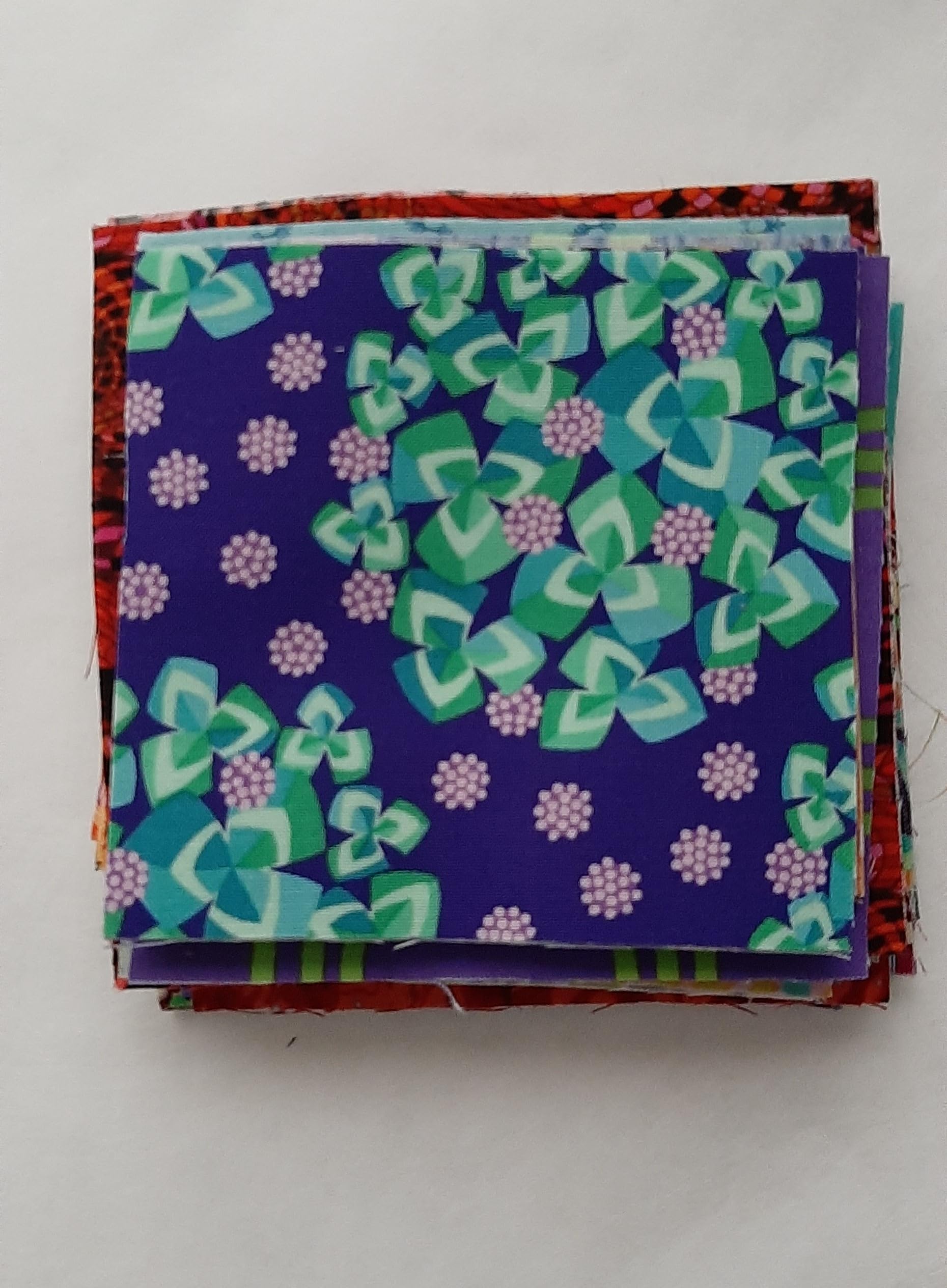 Free Spirit Various Designers Fabric Scraps Pack for Crumb/Scrappy Quilting 100% Cotton - Image 4