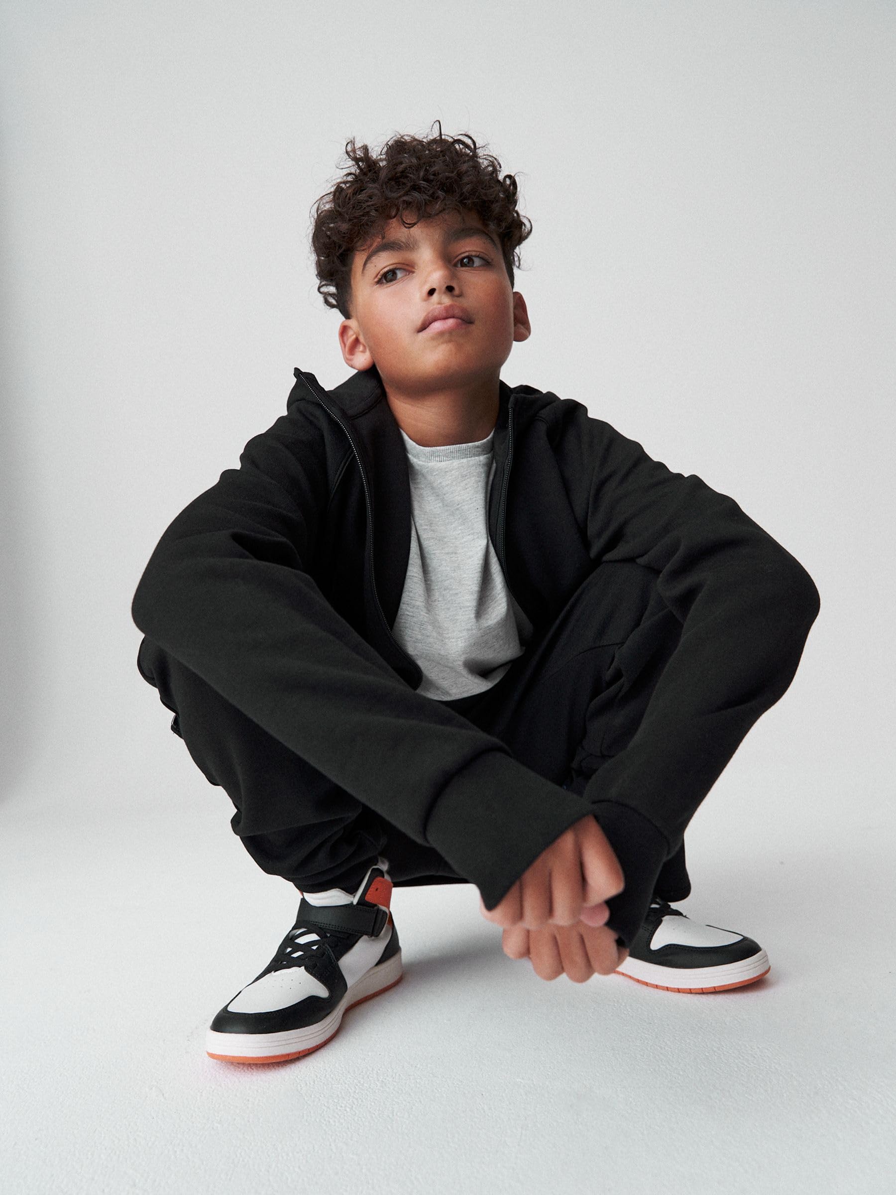 NEXT Jungen Tech Sportswear Kapuzensweatshirt und Jogginghose im Set 98-176