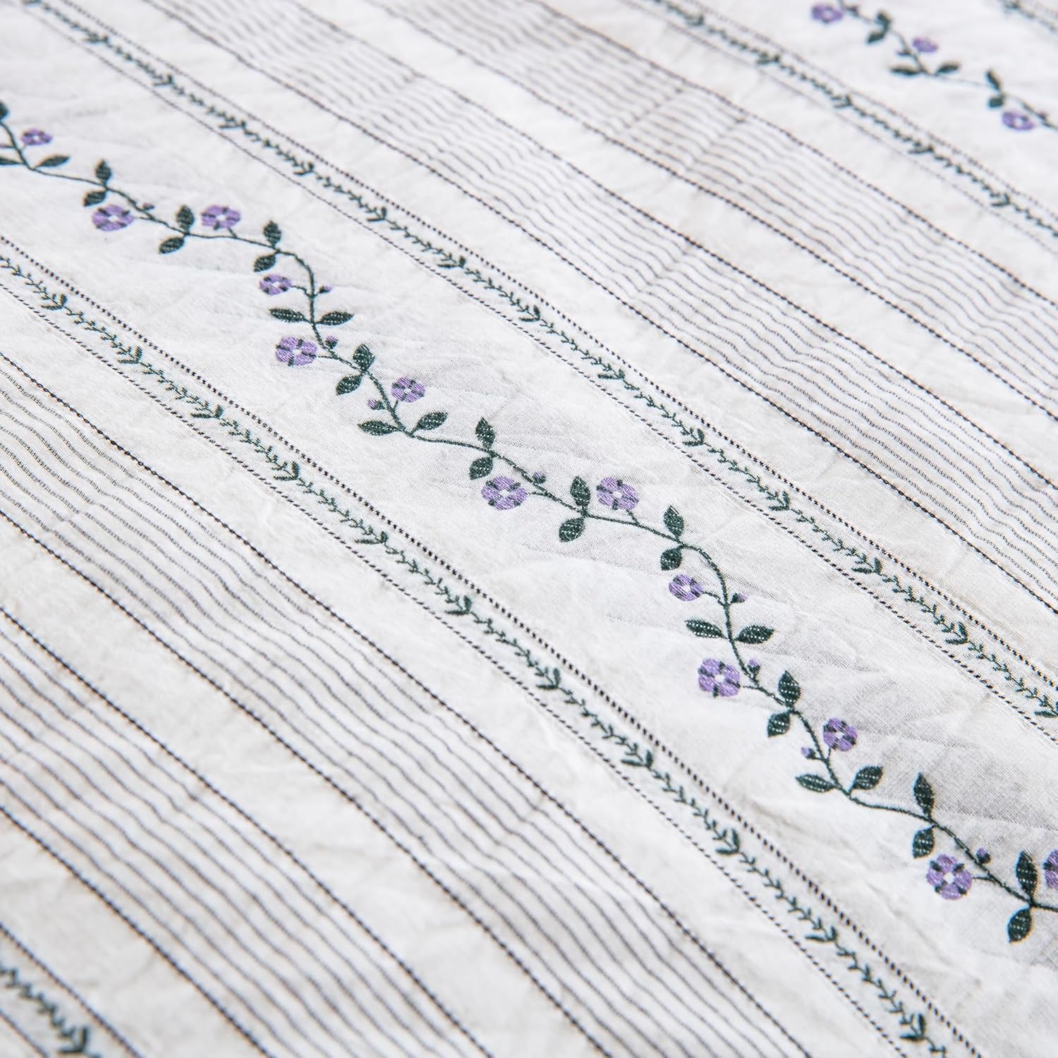 100% Cotton Jacquard Comforter Set, Striped Floral Print, Soft Lightweight Reversible 3 Piece Bedding Sets for All Season, King(104"x90") - Image 2