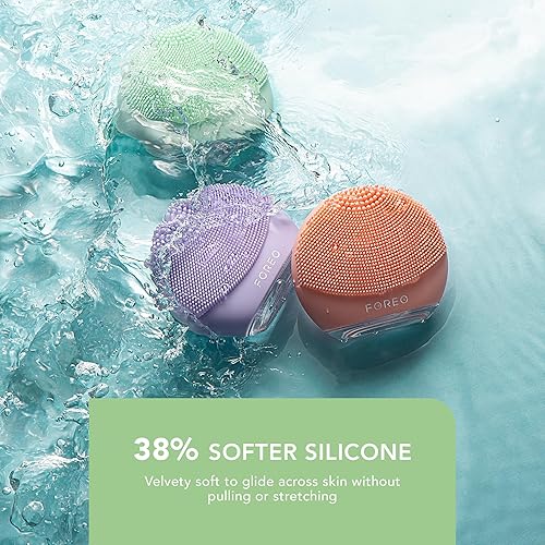 Miniatura 6 de FOREO LUNA 4 go Face Cleansing Brush & Firming Face Massager  Premium Face Care  Enhances Absorption of Facial Skin Care Products  Simple Skin Care