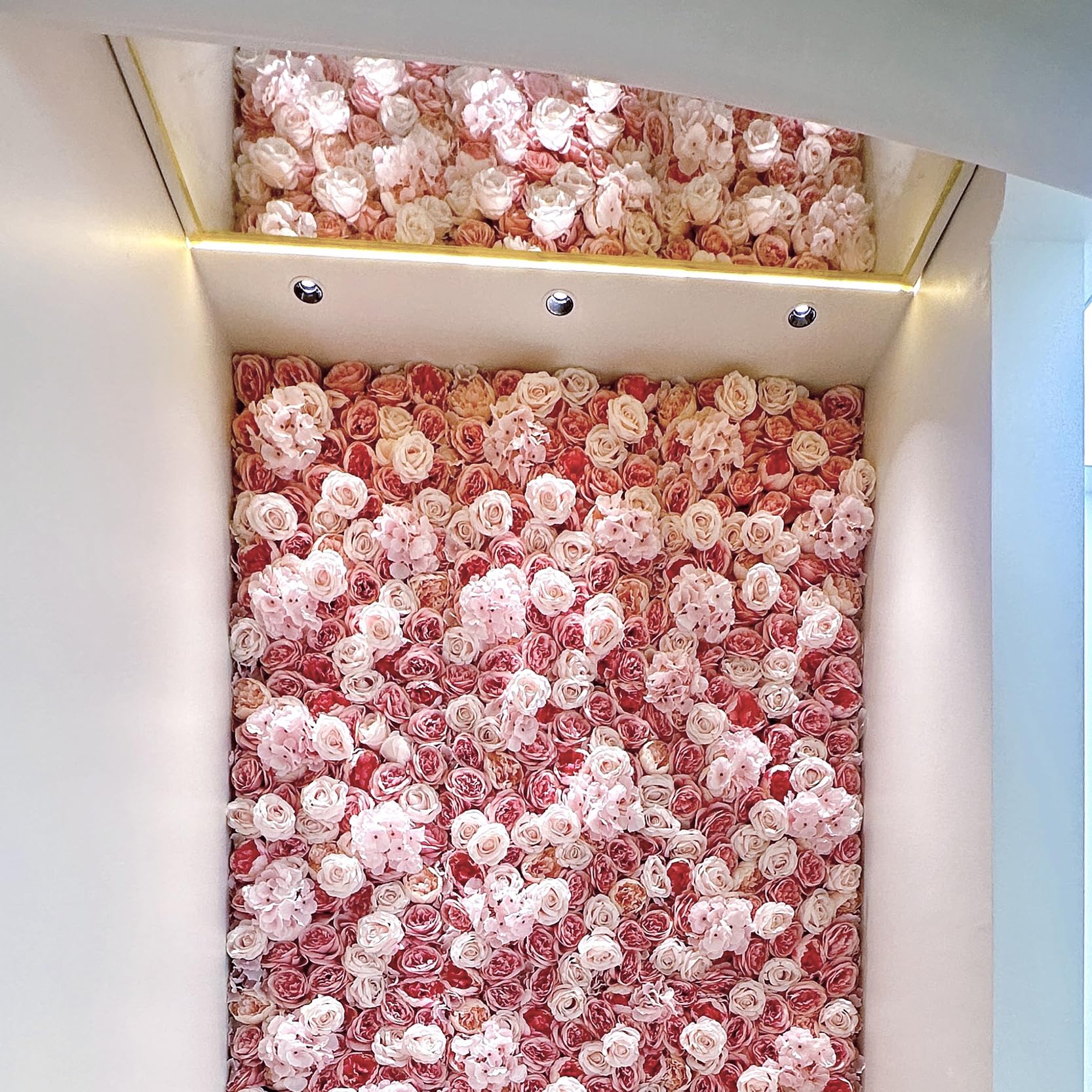 Parete di Fiori Artificiali Muro di Rose, Pannelli di Fiori di 3D Seta Sfondo Muro Floreale, Parete di Fiore Artificiale per Matrimonio Festa Doccia Nuziale Decorazione Domestica Natale